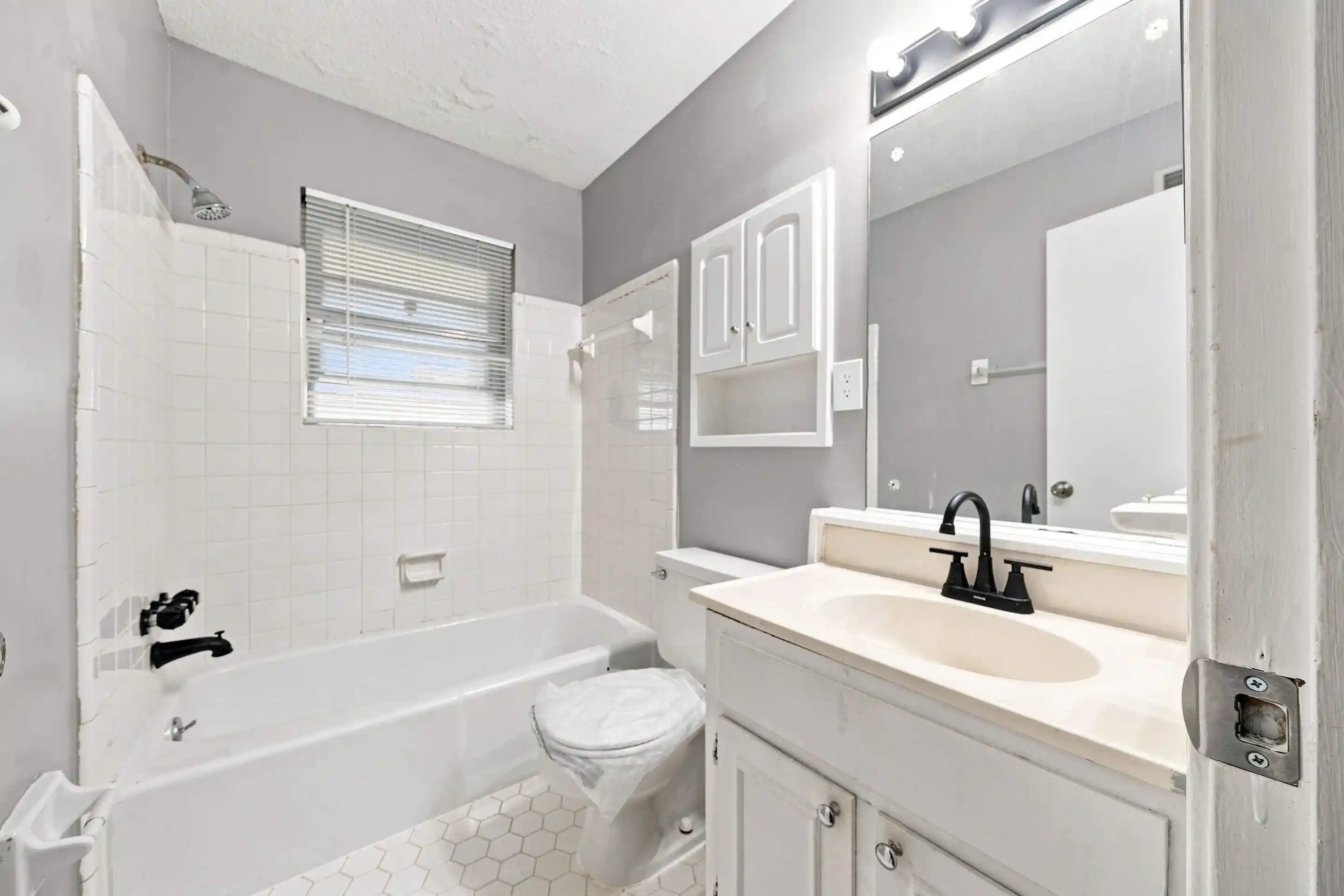 Photo 2 of Single family home for sale at 5361 Timberdale Ave, Memphis, TN 38135 | MLS# 10226666 | Listing updated on 2026-09-24