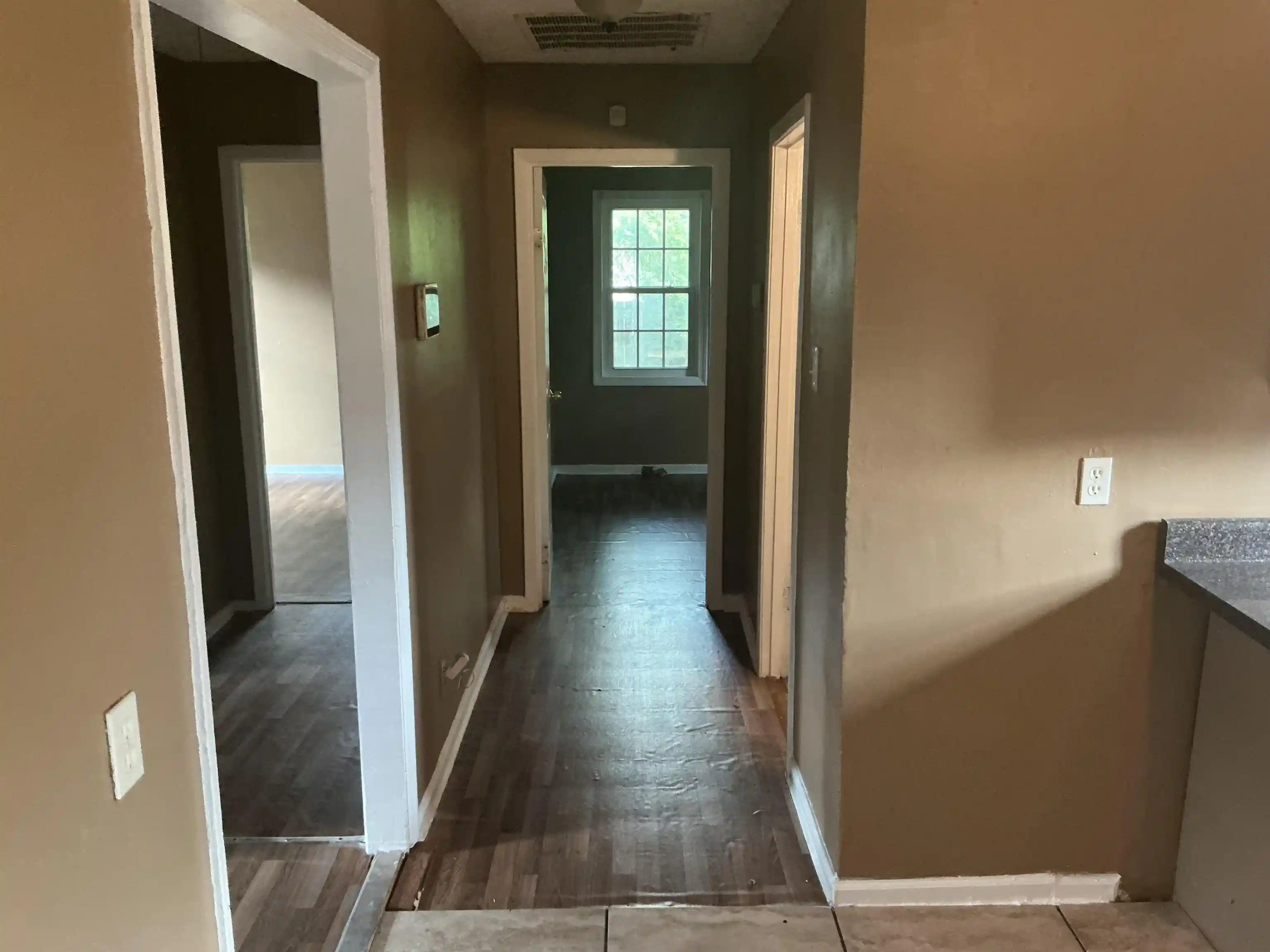 Photo 3 of Single family home for sale at 686 Baltimore St, Memphis, TN 38114 | MLS# 10226734 | Listing updated on 2026-07-23