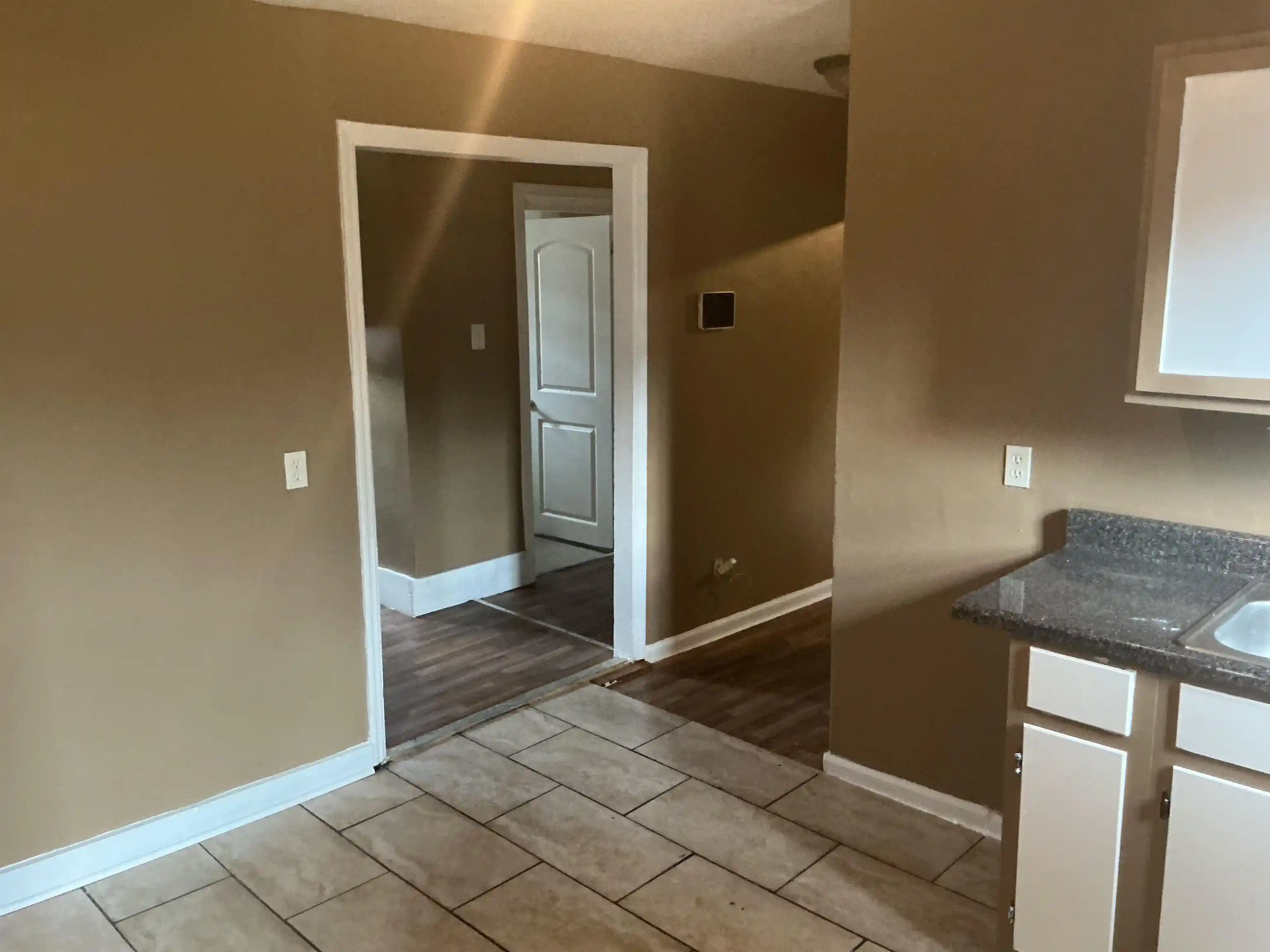 Photo 4 of Single family home for sale at 686 Baltimore St, Memphis, TN 38114 | MLS# 10226734 | Listing updated on 2026-07-23