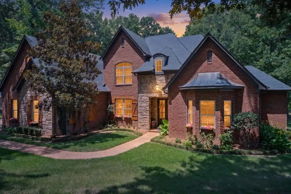 1st image of 30 Amesbury Cv, Eads, TN 38028 | MLS# 10226745
