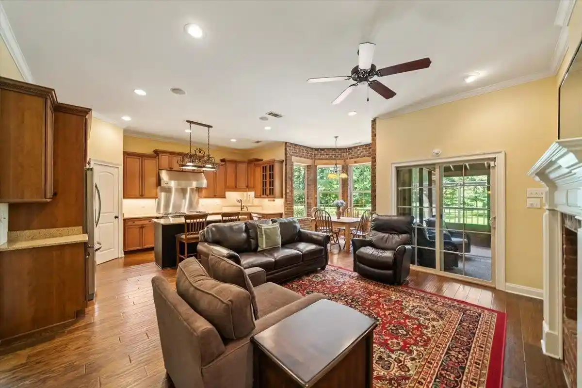 3rd image of 30 Amesbury Cv, Eads, TN 38028 | MLS# 10226745