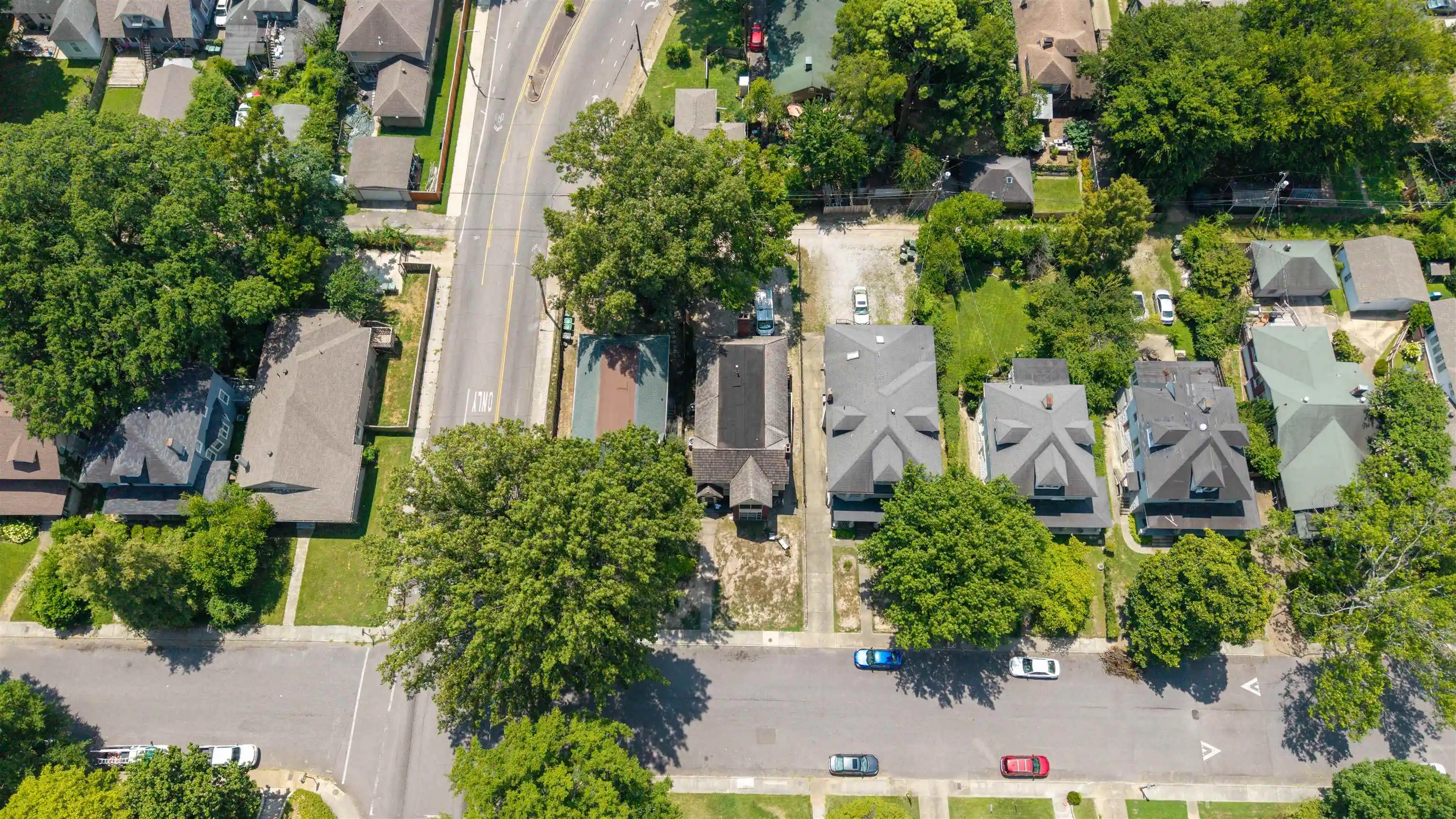 Photo 4 of House for sale at 1333 Harbert Ave, Memphis, TN 38104 | MLS# 10226746 | Listing updated on 2026-10-13