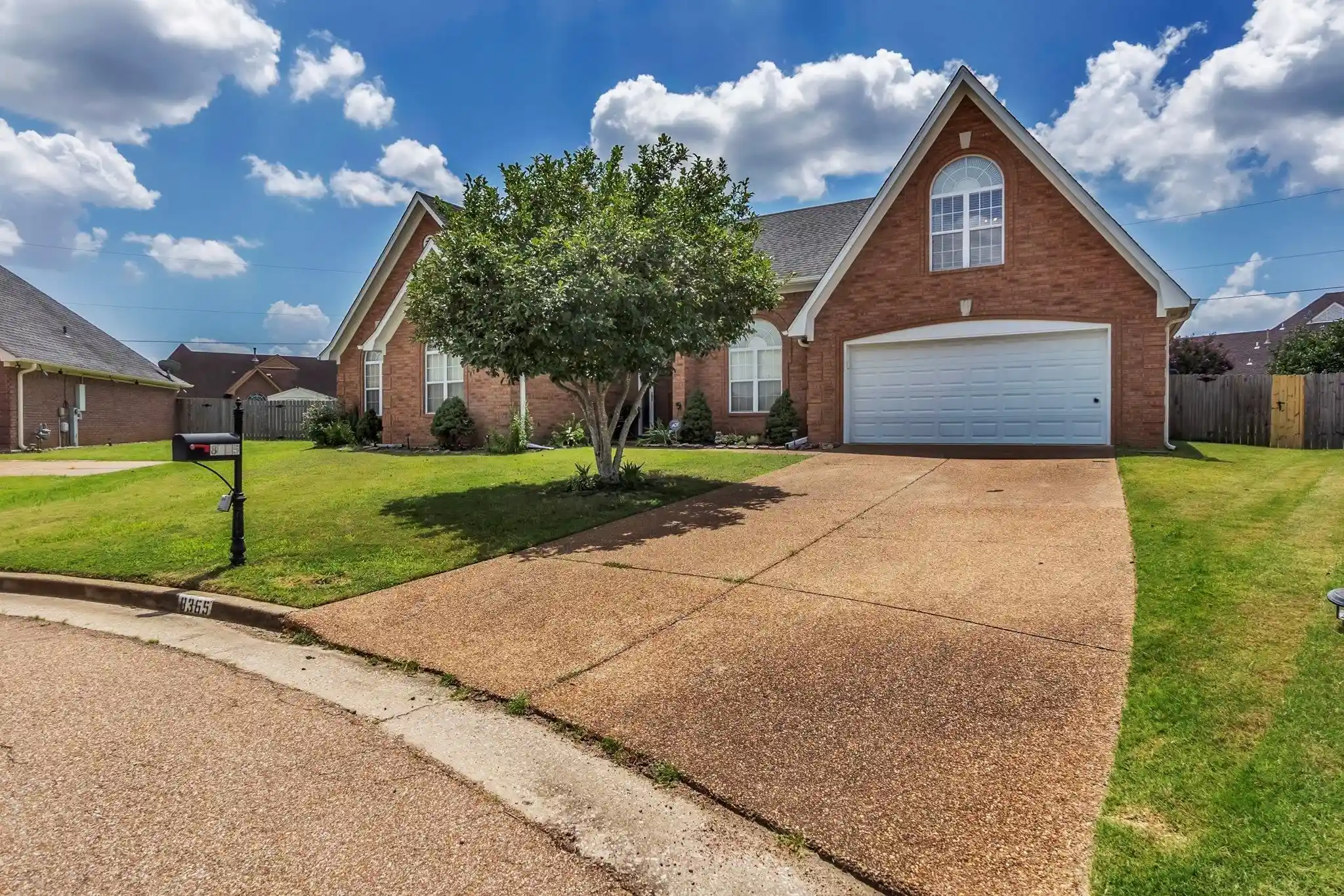 Photo 1 of Sale Pending at 8365 Twin Angel Cv, Memphis, TN 38125 | MLS# 10226750 | Listing updated on 2026-08-06