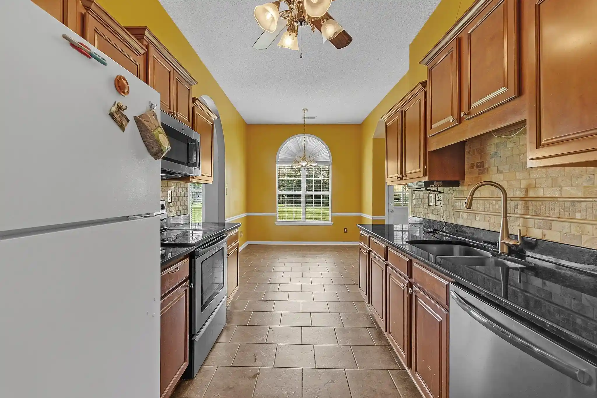 Photo 4 of Sale Pending at 8365 Twin Angel Cv, Memphis, TN 38125 | MLS# 10226750 | Listing updated on 2026-08-06