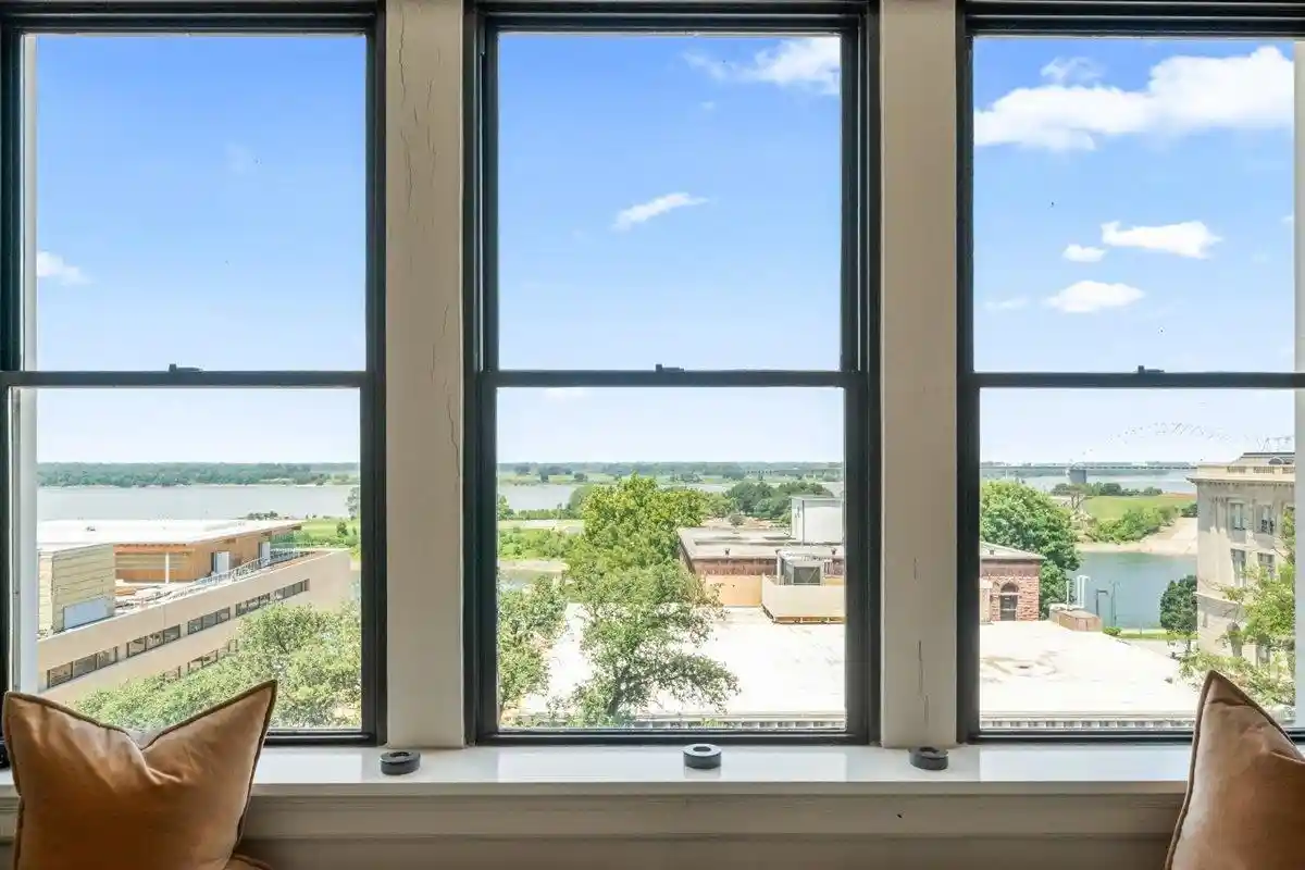 Listing Photo 3 - Condo for sale in Shrine Building Condominiums located at 66 Monroe Ave, Memphis, TN 38103 - Unit #601