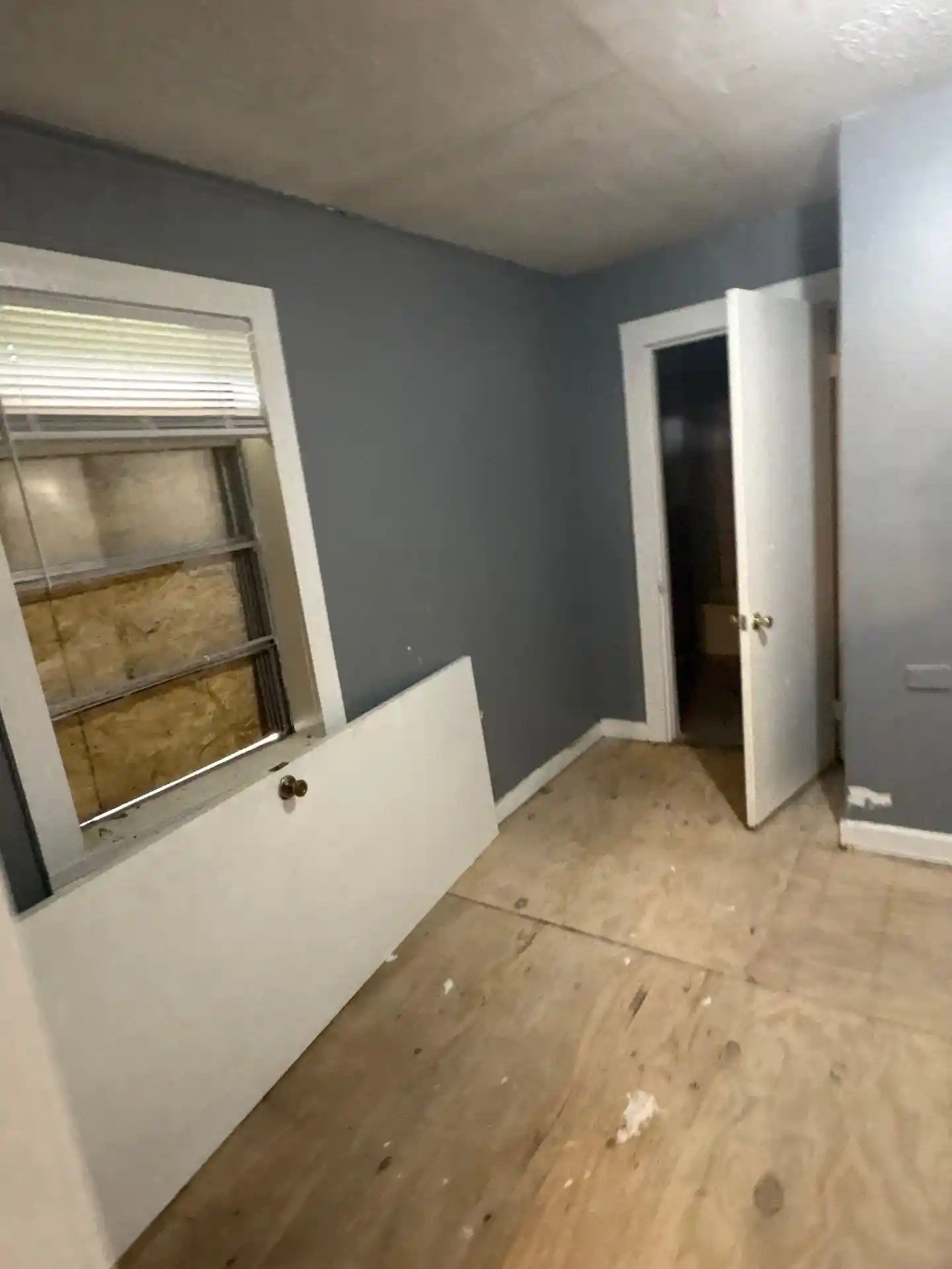 Photo 4 of Single family home for sale at 2324 Shasta Ave, Memphis, TN 38108 | MLS# 10226764 | Listing updated on 2026-08-21
