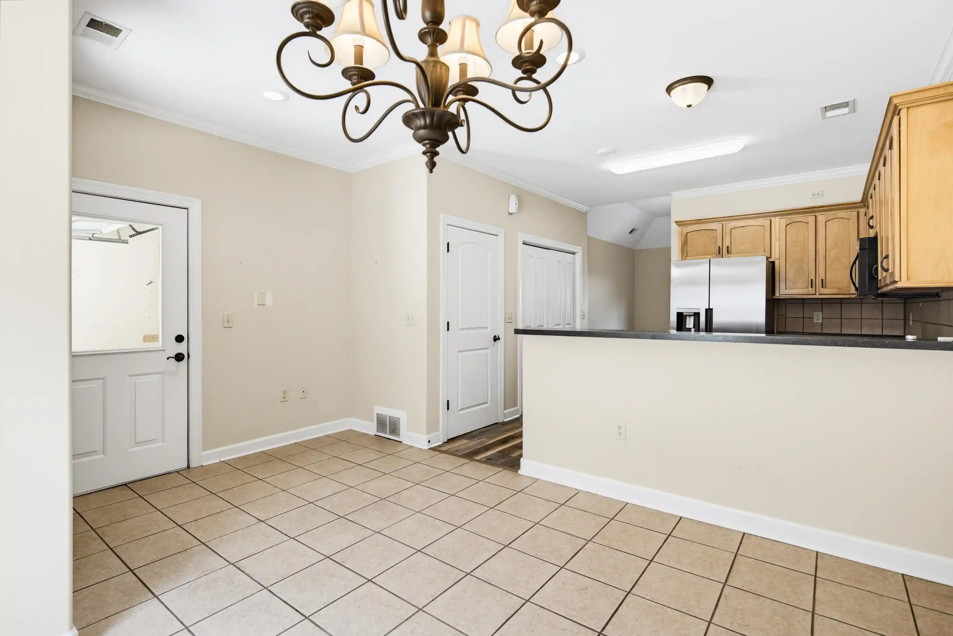Photo 2 of Condo for sale at 1601 Dexter Grv Ct #102, Cordova, TN 38016 | MLS# 10226778 | Listing updated on 2026-09-10
