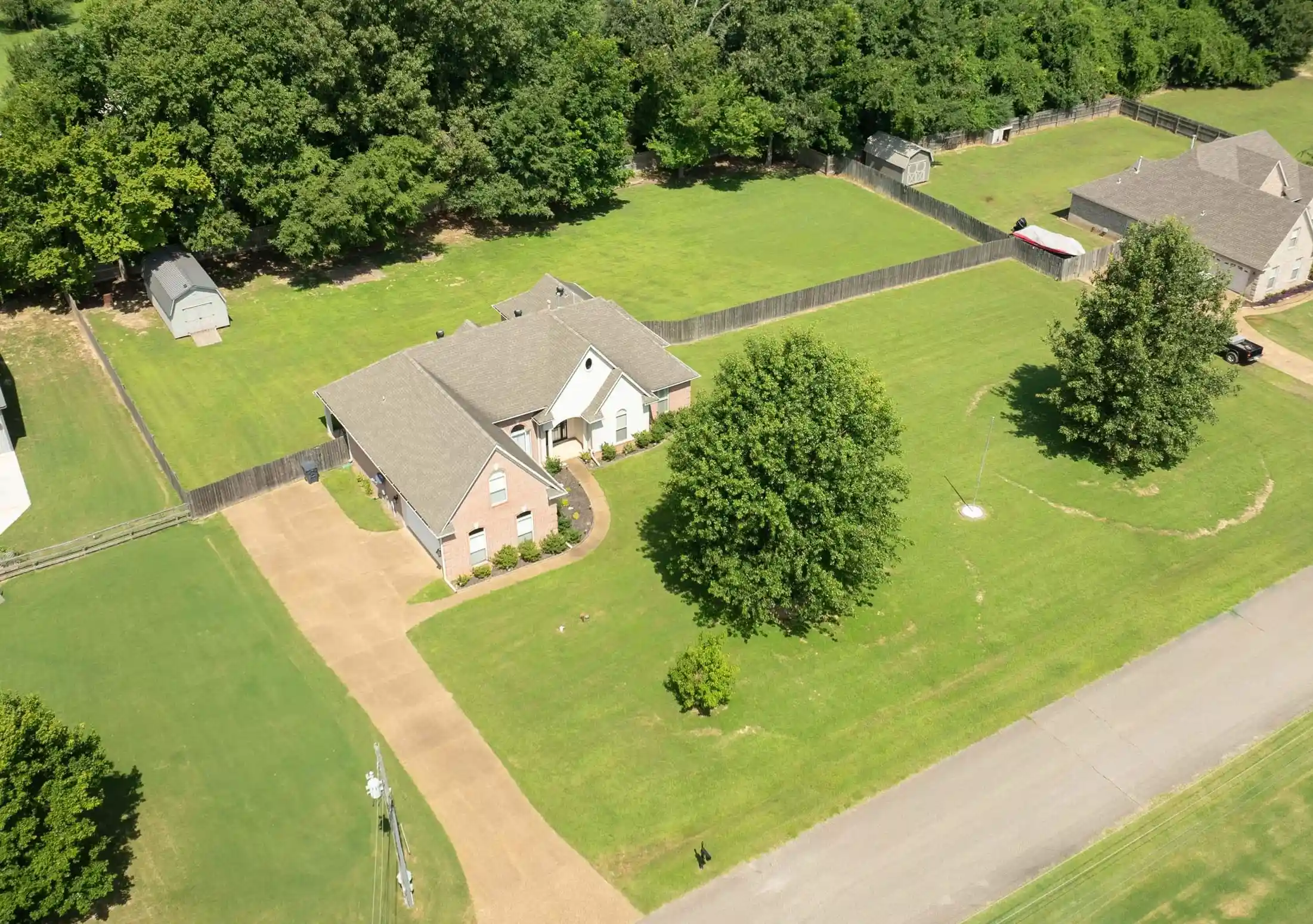 Photo 1 of Single family home for sale at 35 Janis Marie Cv, Oakland, TN 38060 | MLS# 10226781 | Listing updated on 2026-09-01