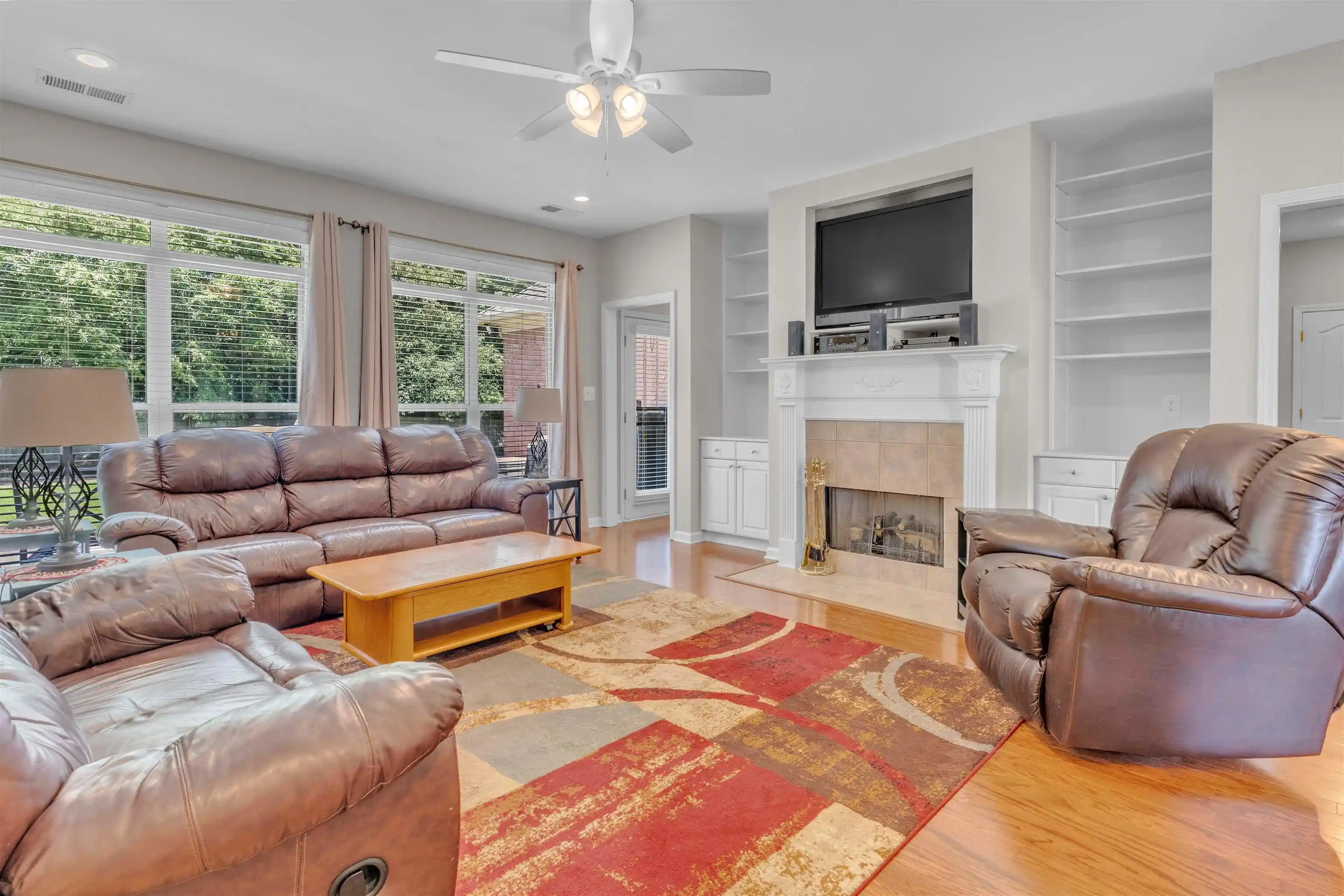 Photo 4 of Single family home for sale at 35 Janis Marie Cv, Oakland, TN 38060 | MLS# 10226781 | Listing updated on 2026-09-01