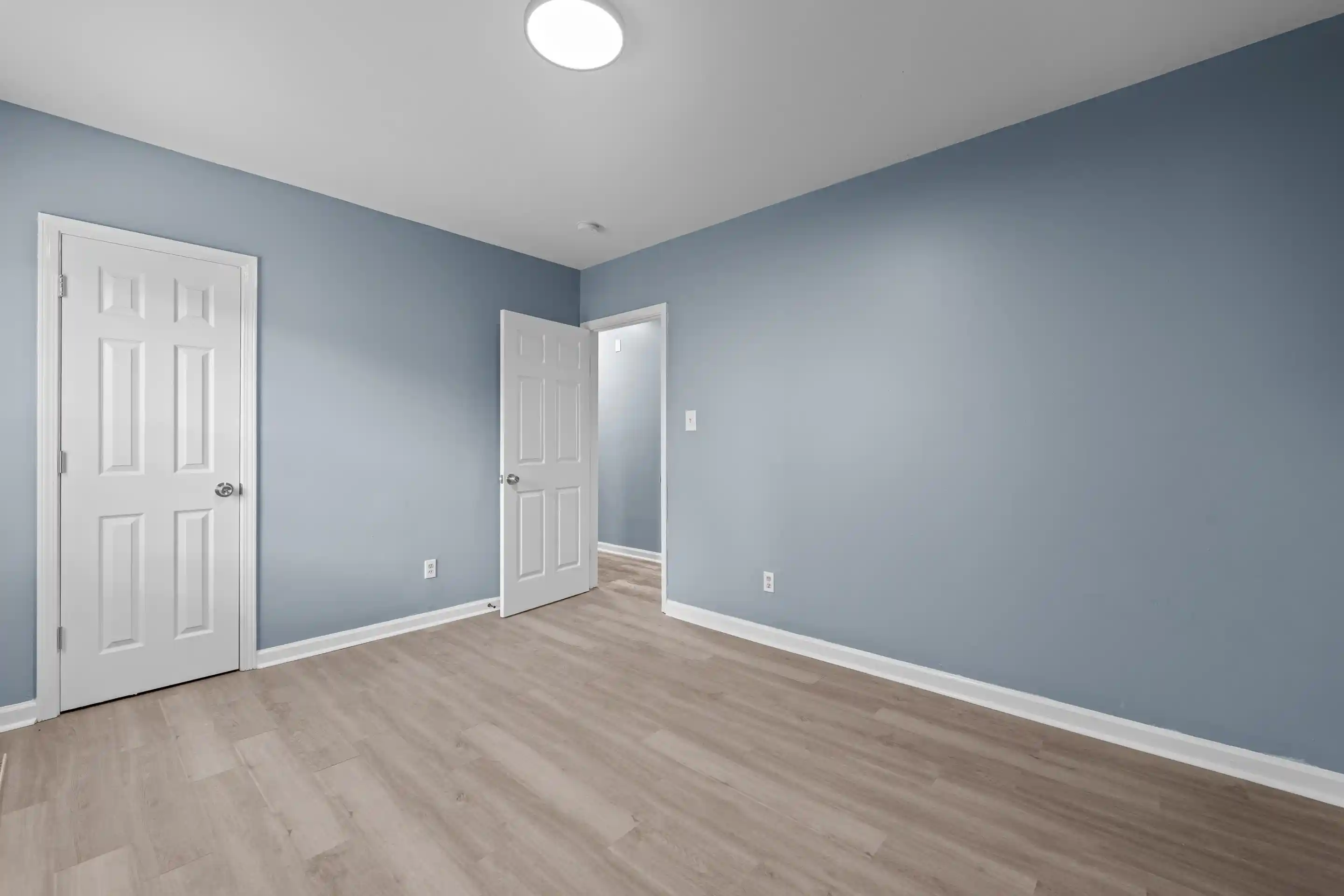 Photo 4 of Single family home for sale at 2851 Carnes Ave, Memphis, TN 38114 | MLS# 10226786 | Listing updated on 2026-09-01
