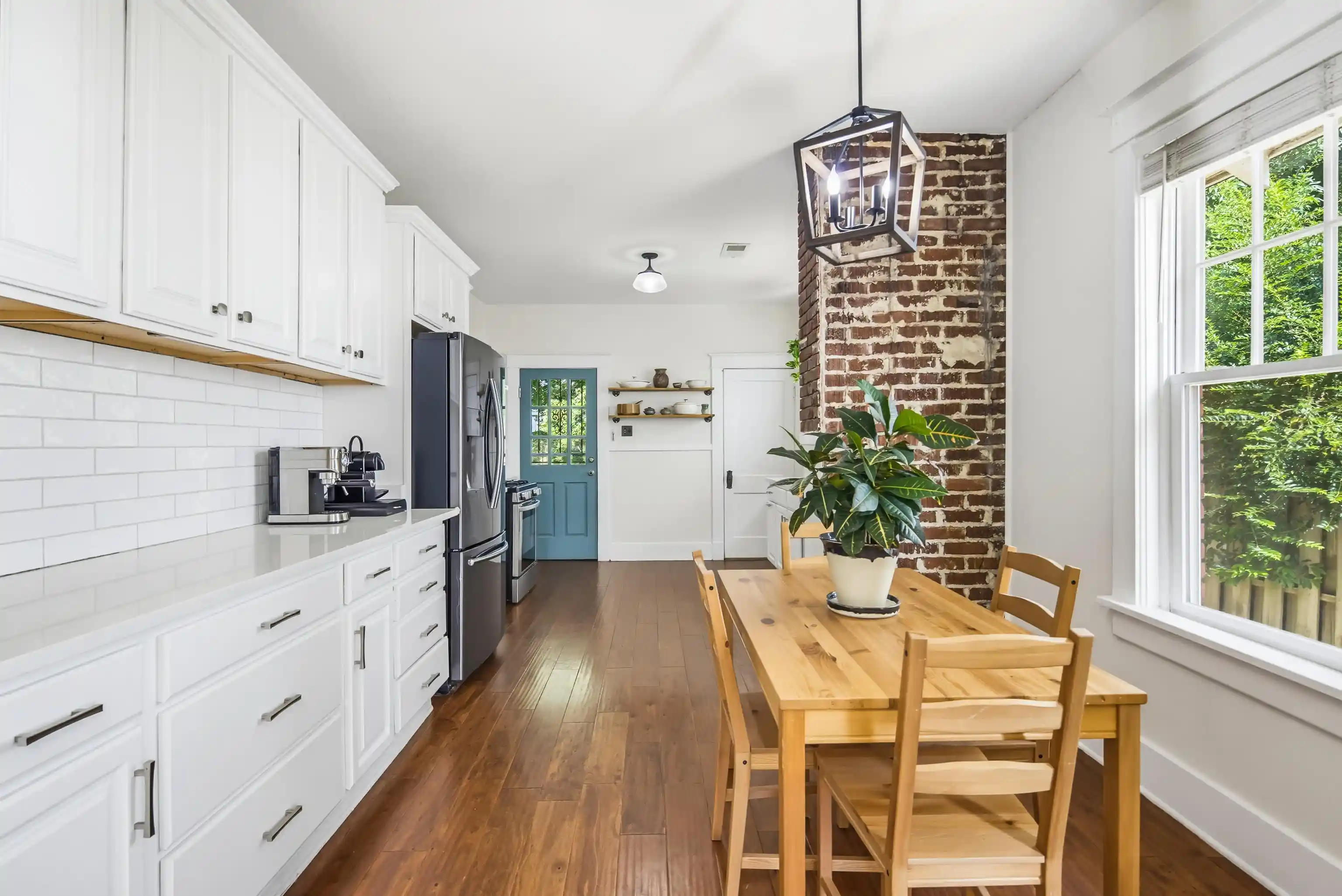 Photo 3 of Single family home for sale at 297 N Montgomery St, Memphis, TN 38104 | MLS# 10226803 | Listing updated on 2026-08-11