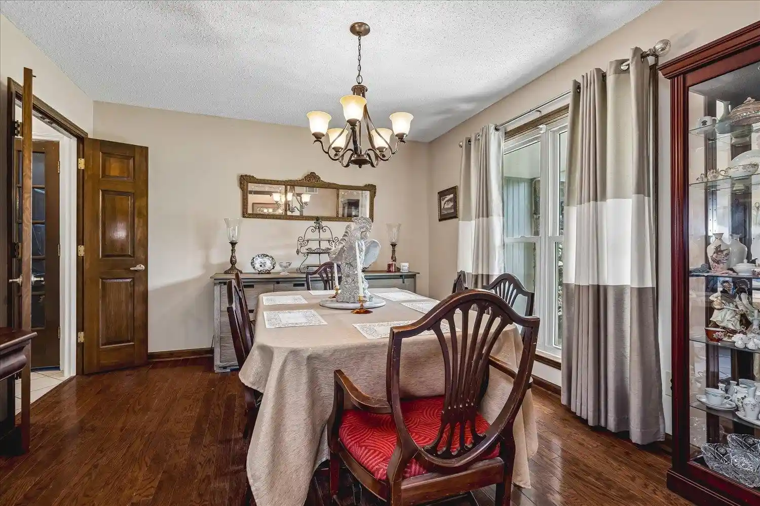 34th image of 2605 Surrey Wood Dr, Bartlett, TN 38134 | MLS# 10226811