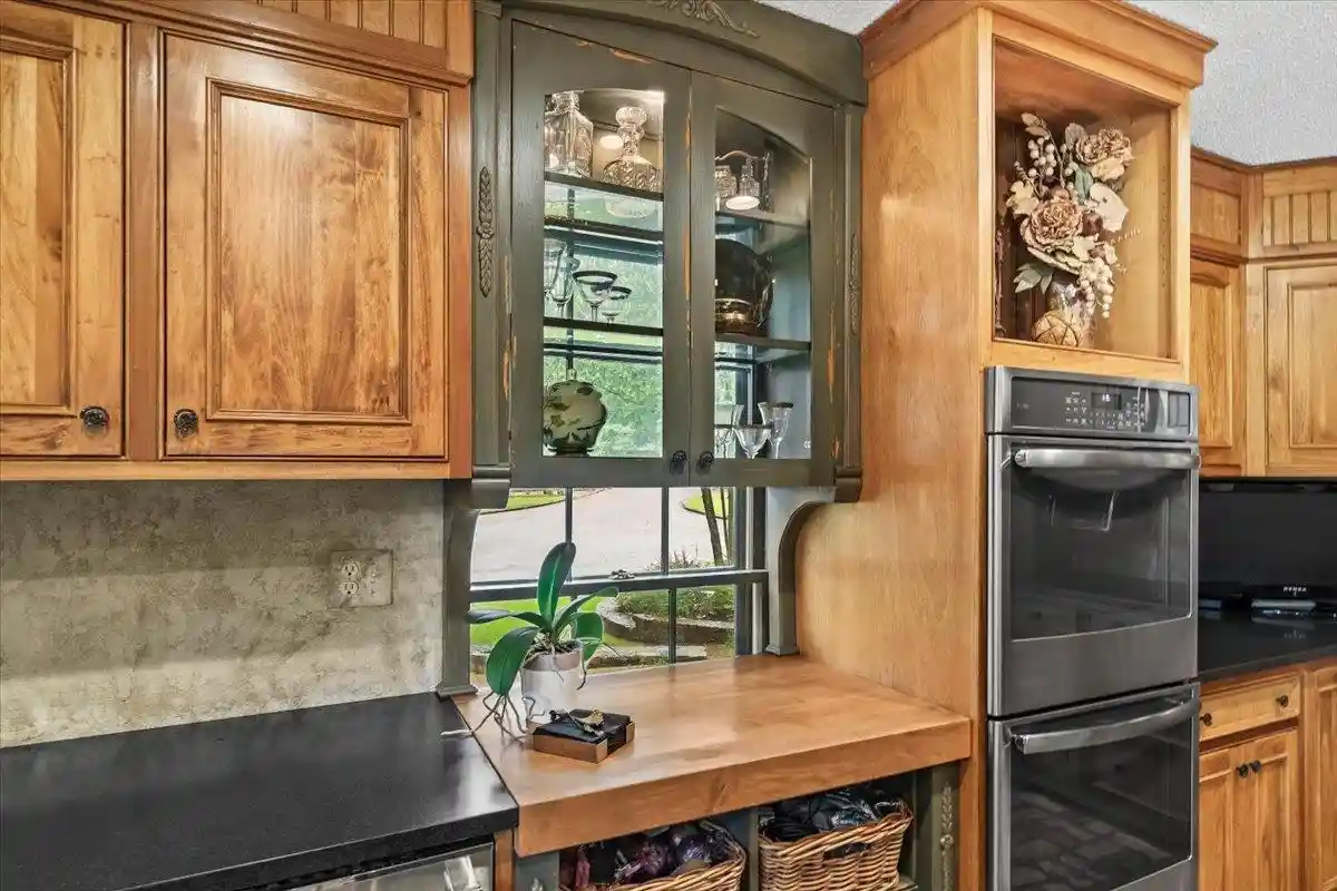 2nd image of 8594 Buckthorn Cv, Germantown, TN 38139 | MLS# 10226815