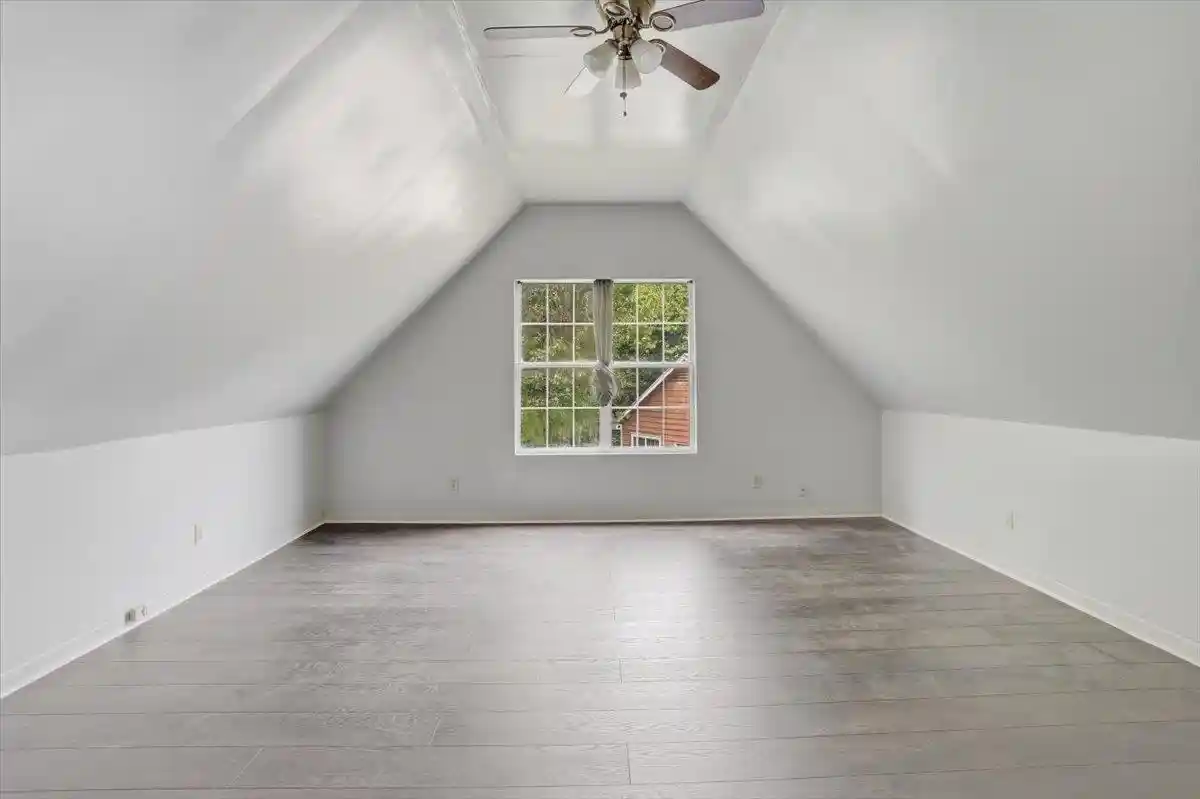 Photo 3 of Sale Pending at 6963 Dokkum Cv, Memphis, TN 38133 | MLS# 10226831 | Listing updated on 2026-08-11
