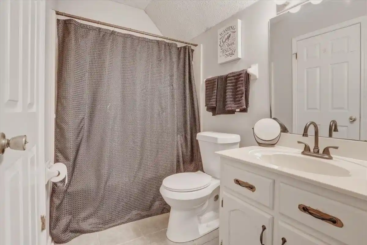 Photo 4 of Sale Pending at 6963 Dokkum Cv, Memphis, TN 38133 | MLS# 10226831 | Listing updated on 2026-08-11