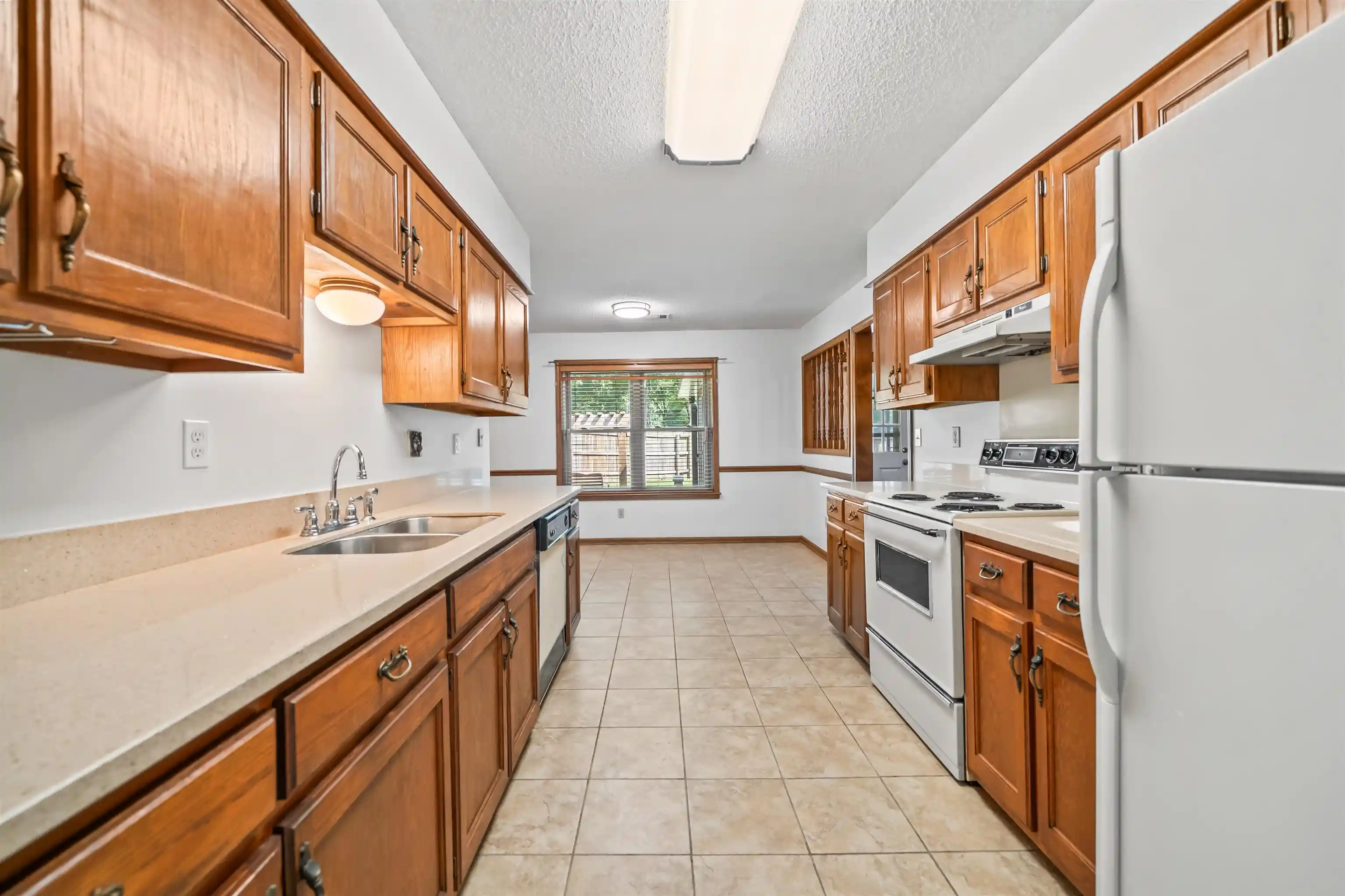 Photo 2 of Sale Pending at 3624 Oak Branch Cv, Bartlett, TN 38135 | MLS# 10226837 | Listing updated on 2026-08-07