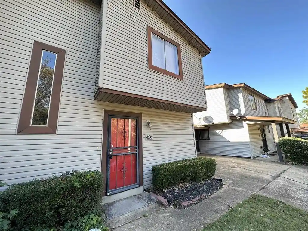 Townhouse for sale at 4735 Wild Plum Ct #114, Memphis, TN 38118 | MLS# 10226889