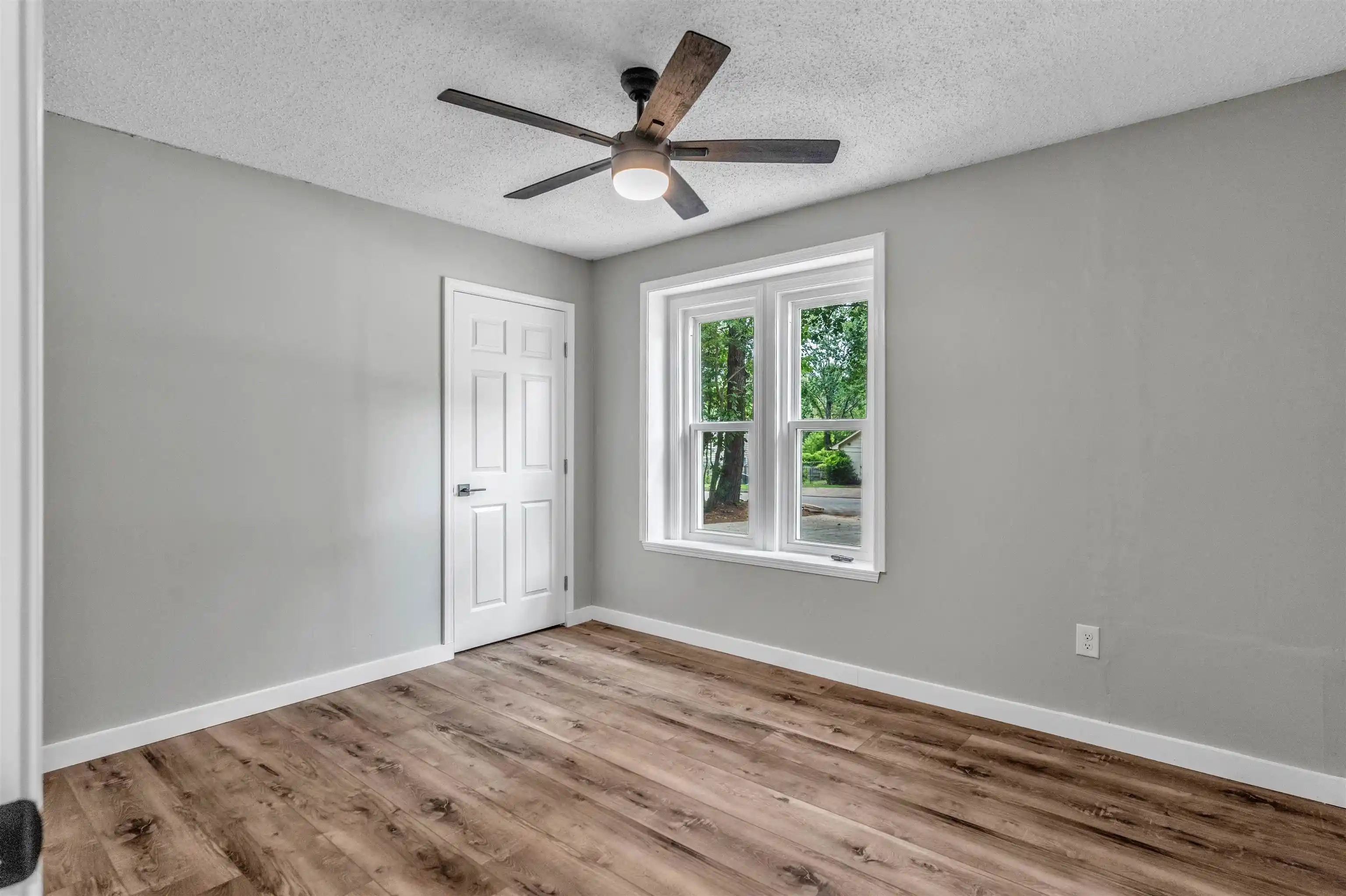 Photo 4 of Sale Pending at 3219 Wythe Dr, Memphis, TN 38134 | MLS# 10226905 | Listing updated on 2026-08-18