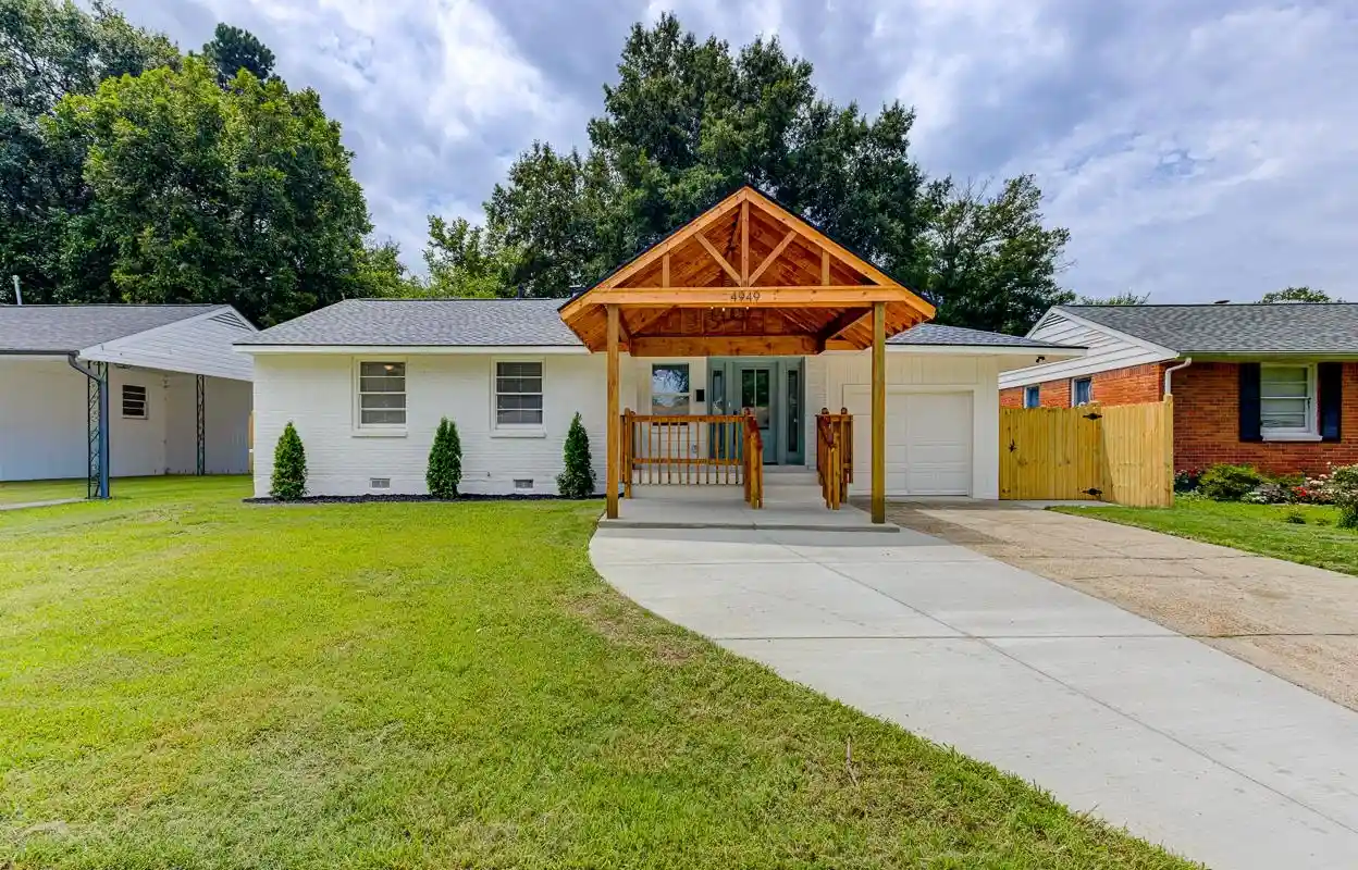 Photo 1 of Sale Pending at 4949 Owen Rd, Memphis, TN 38122 | MLS# 10226943 | Listing updated on 2026-09-11