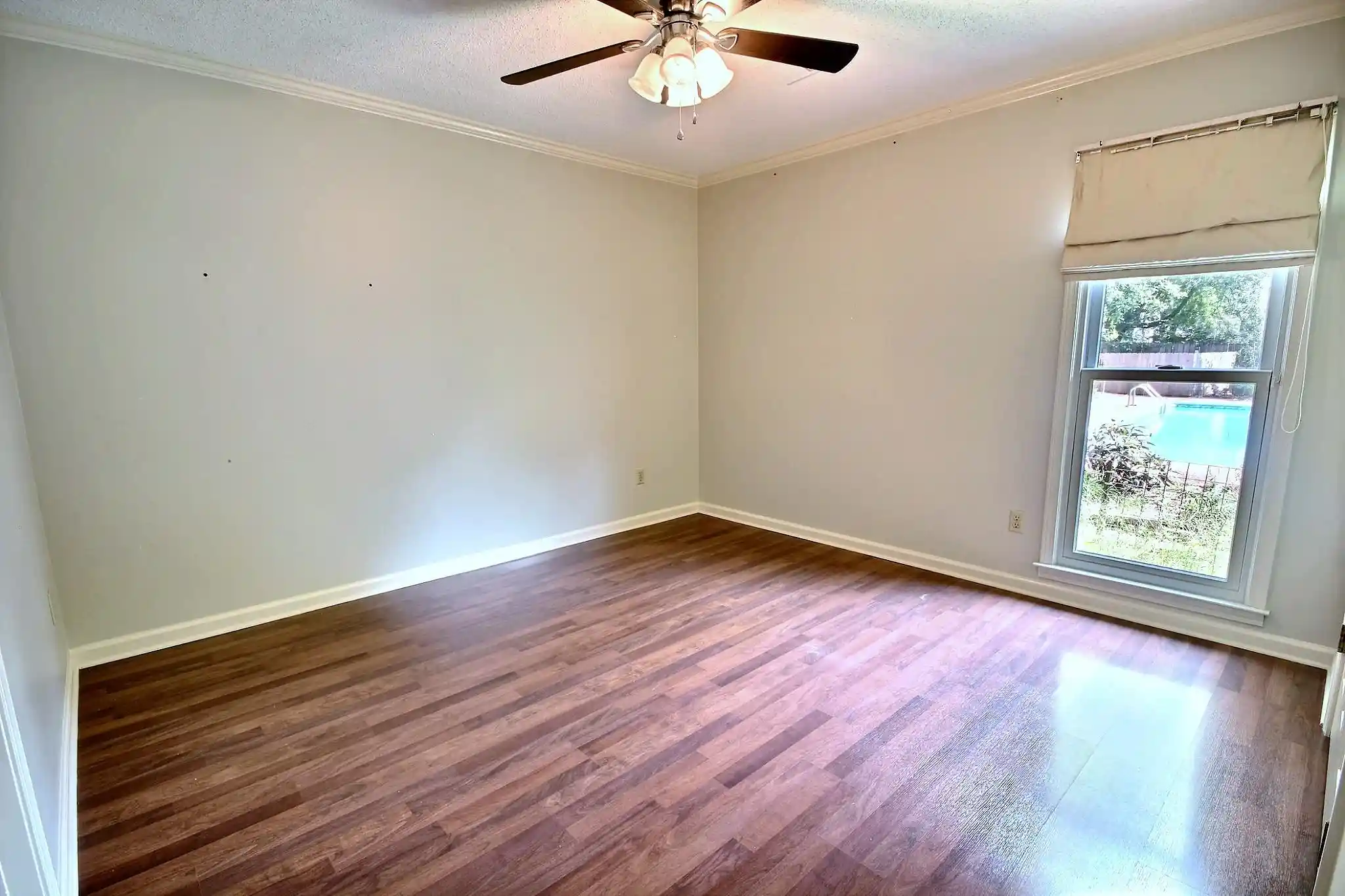 Photo 4 of Sale Pending at 7951 Elm Leaf St, Germantown, TN 38138 | MLS# 10226958 | Listing updated on 2026-08-03