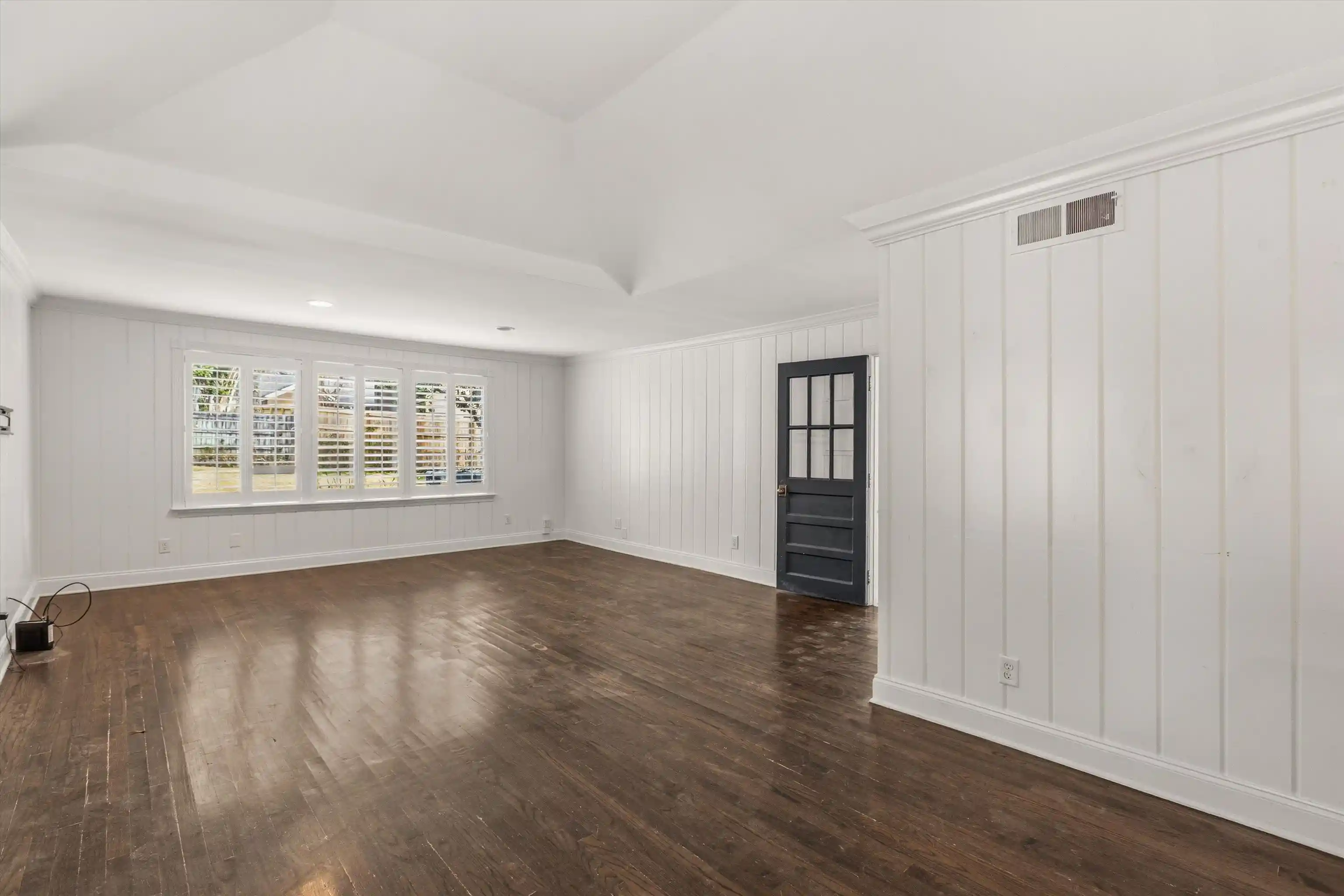 Photo 3 of Single family home for sale at 3556 Northwood Dr, Memphis, TN 38111 | MLS# 10226966 | Listing updated on 2026-09-27