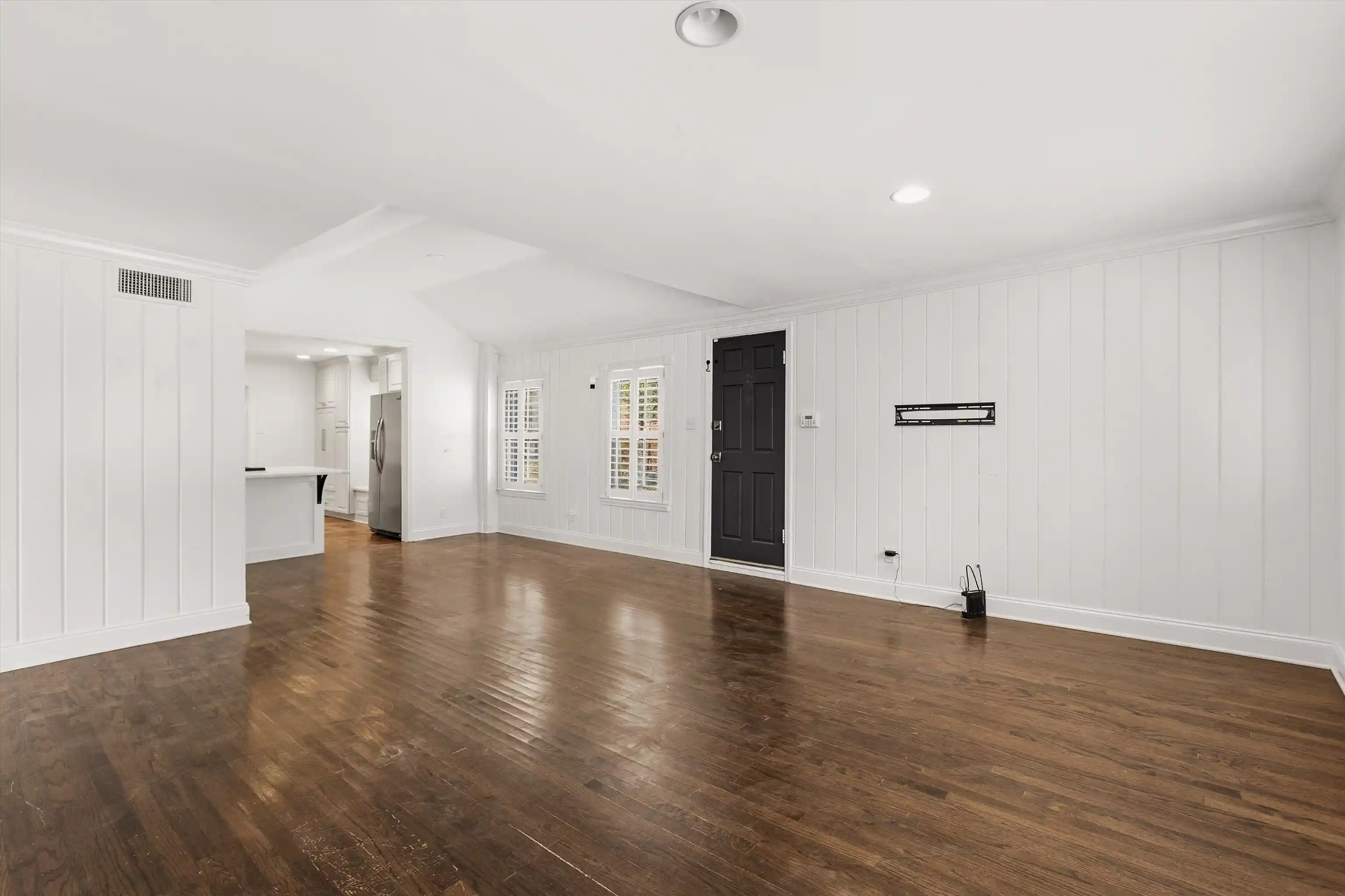 Photo 4 of Single family home for sale at 3556 Northwood Dr, Memphis, TN 38111 | MLS# 10226966 | Listing updated on 2026-09-27