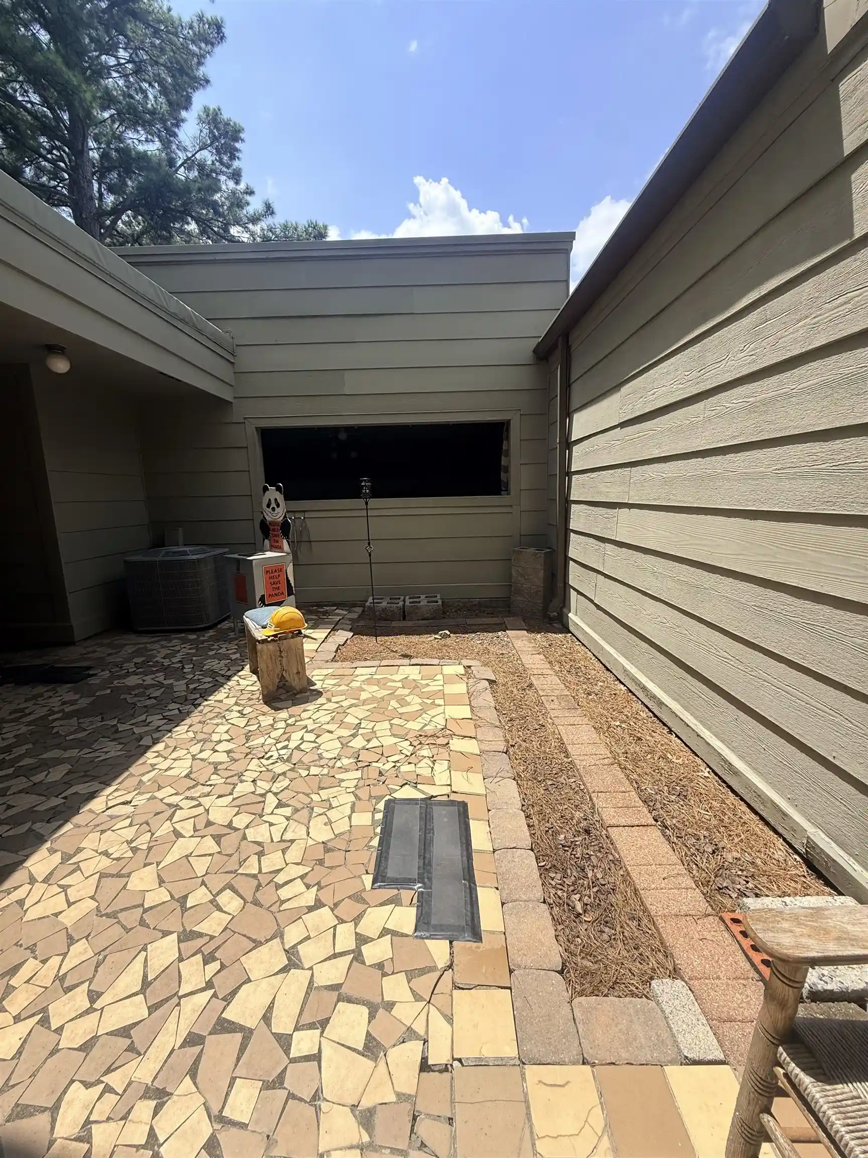 4th image of 8473 Rothchild Rd, Germantown, TN 38139