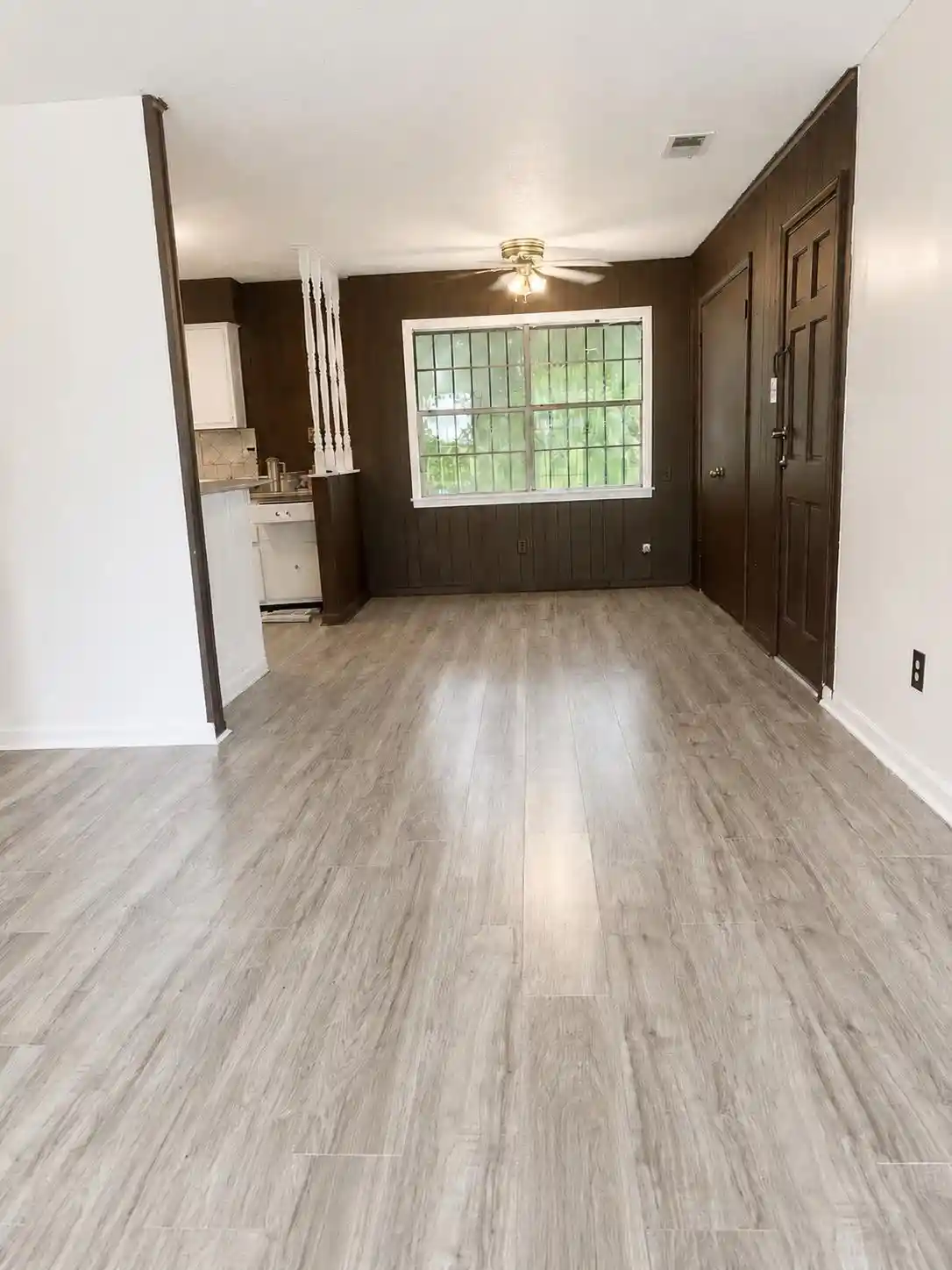 Photo 2 of Single family home for sale at 4544 Sugar Crk Dr, Memphis, TN 38118 | MLS# 10226996 | Listing updated on 2026-09-16