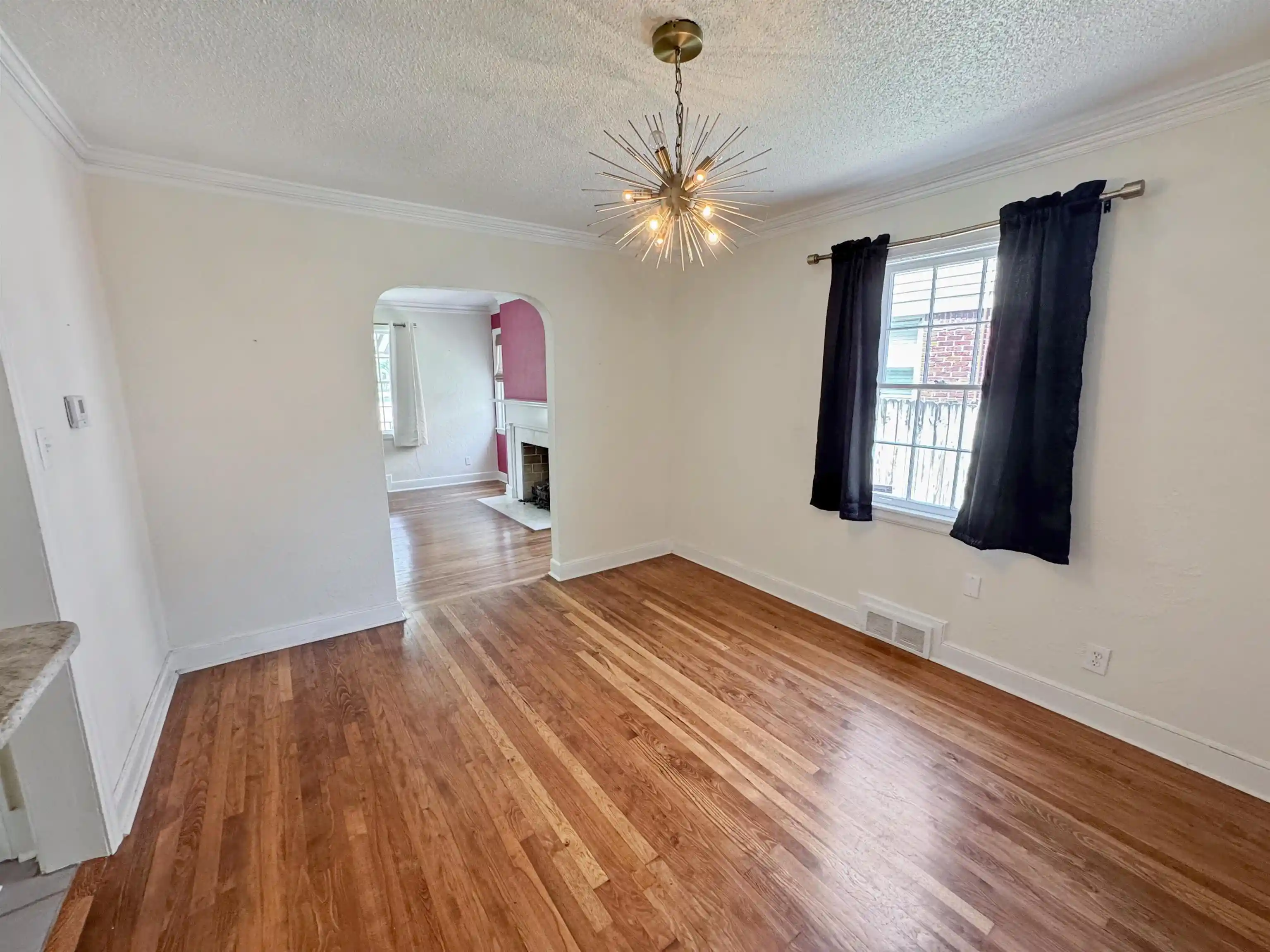 Photo 2 of Single family home for sale at 18 S Alicia Dr, Memphis, TN 38112 | MLS# 10227002 | Listing updated on 2026-09-15