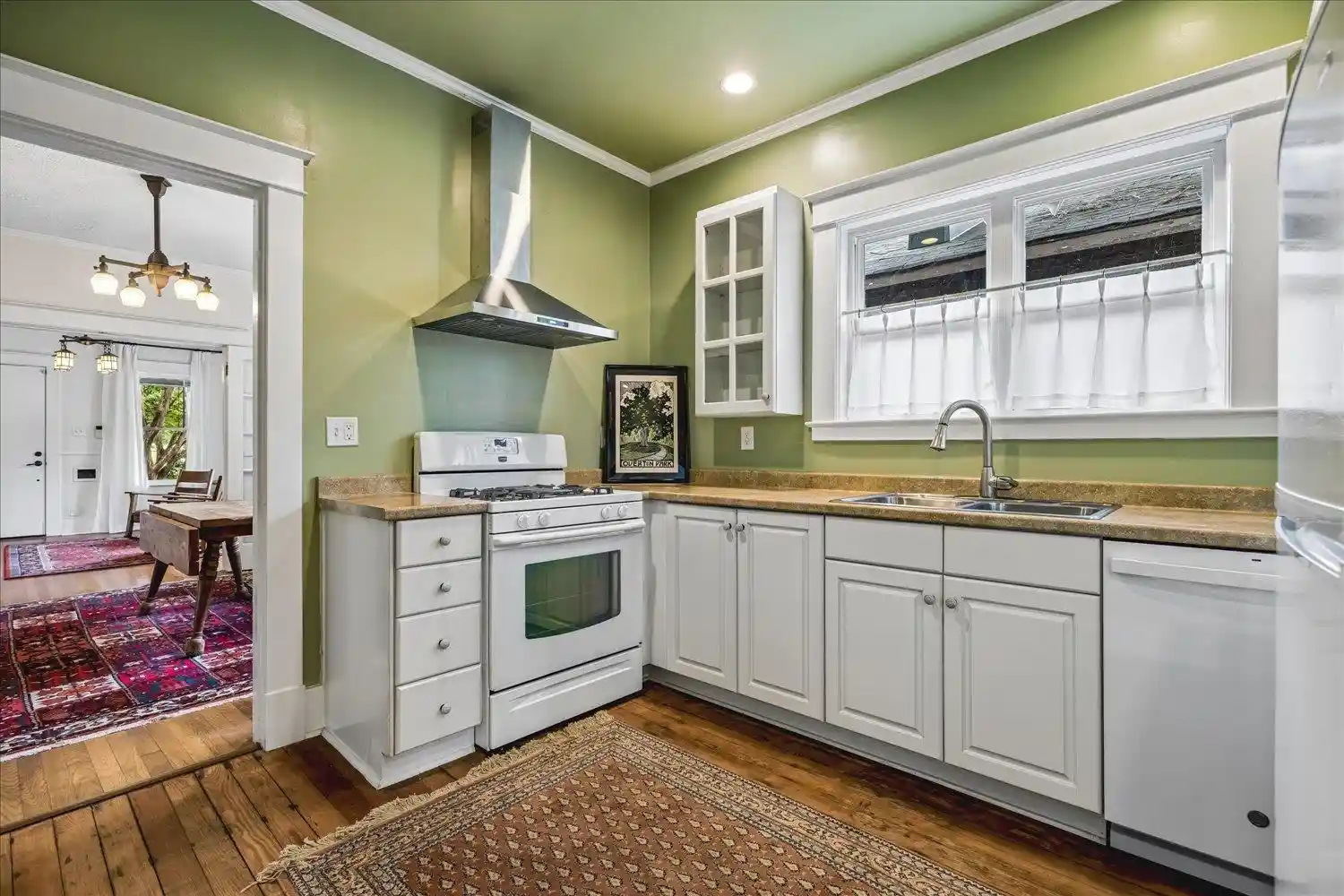 Photo 3 of Single family home for sale at 2562 Sam Cooper Blvd, Memphis, TN 38112 | MLS# 10227025 | Listing updated on 2026-07-27