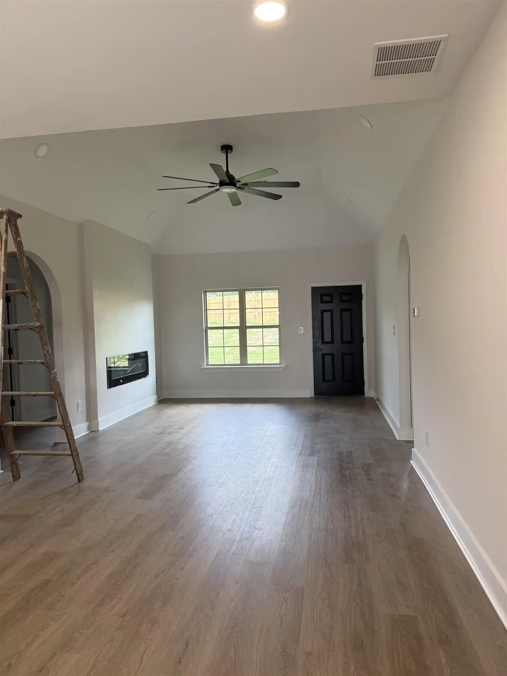 Photo 2 of Sale Pending at 3606 Epping Hills Cv, Memphis, TN 38128 | MLS# 10227034 | Listing updated on 2026-09-11