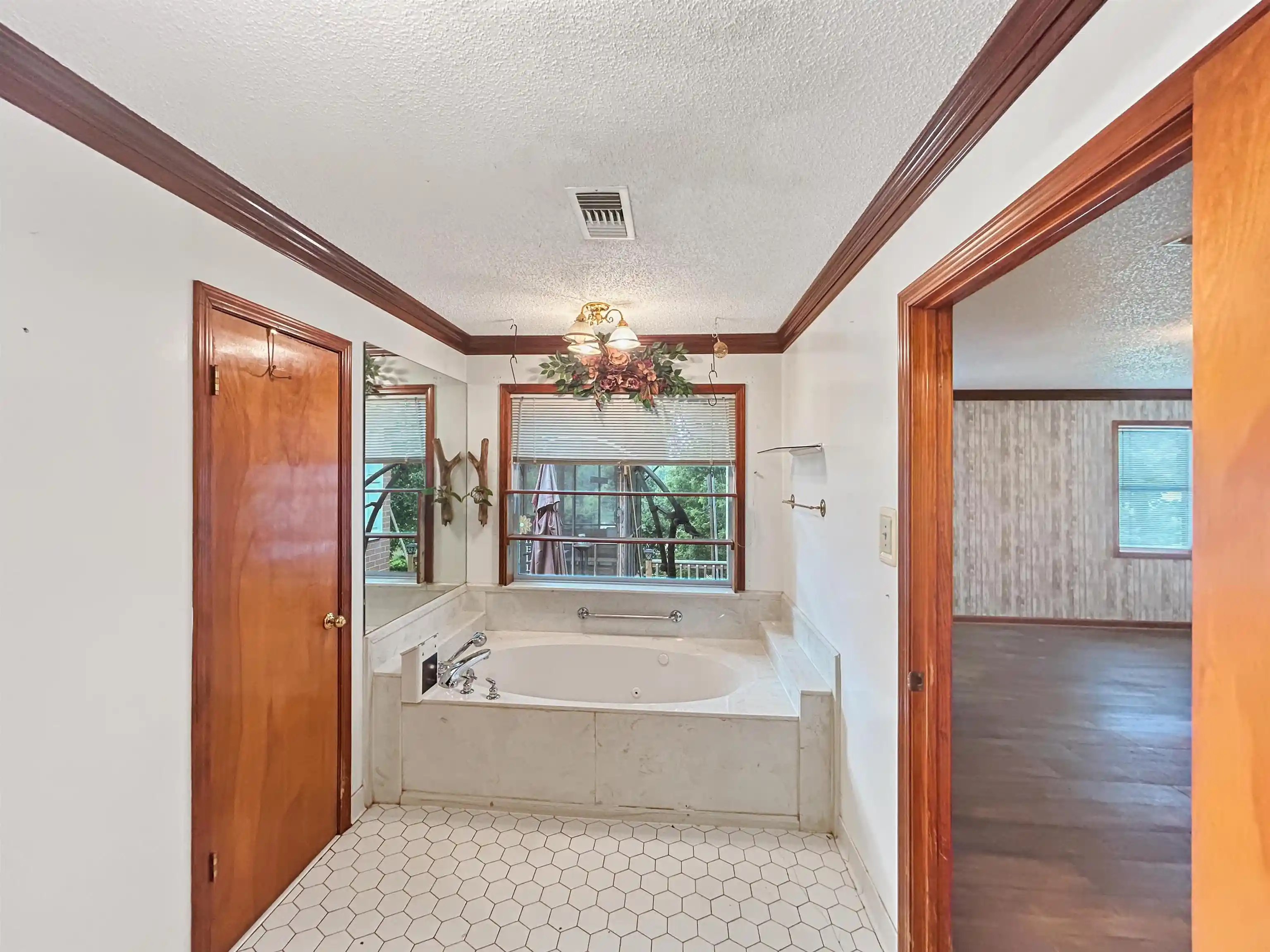 3rd image of 937 Kelleys Chapel Rd, Burlison, TN 38015 | MLS# 10227039