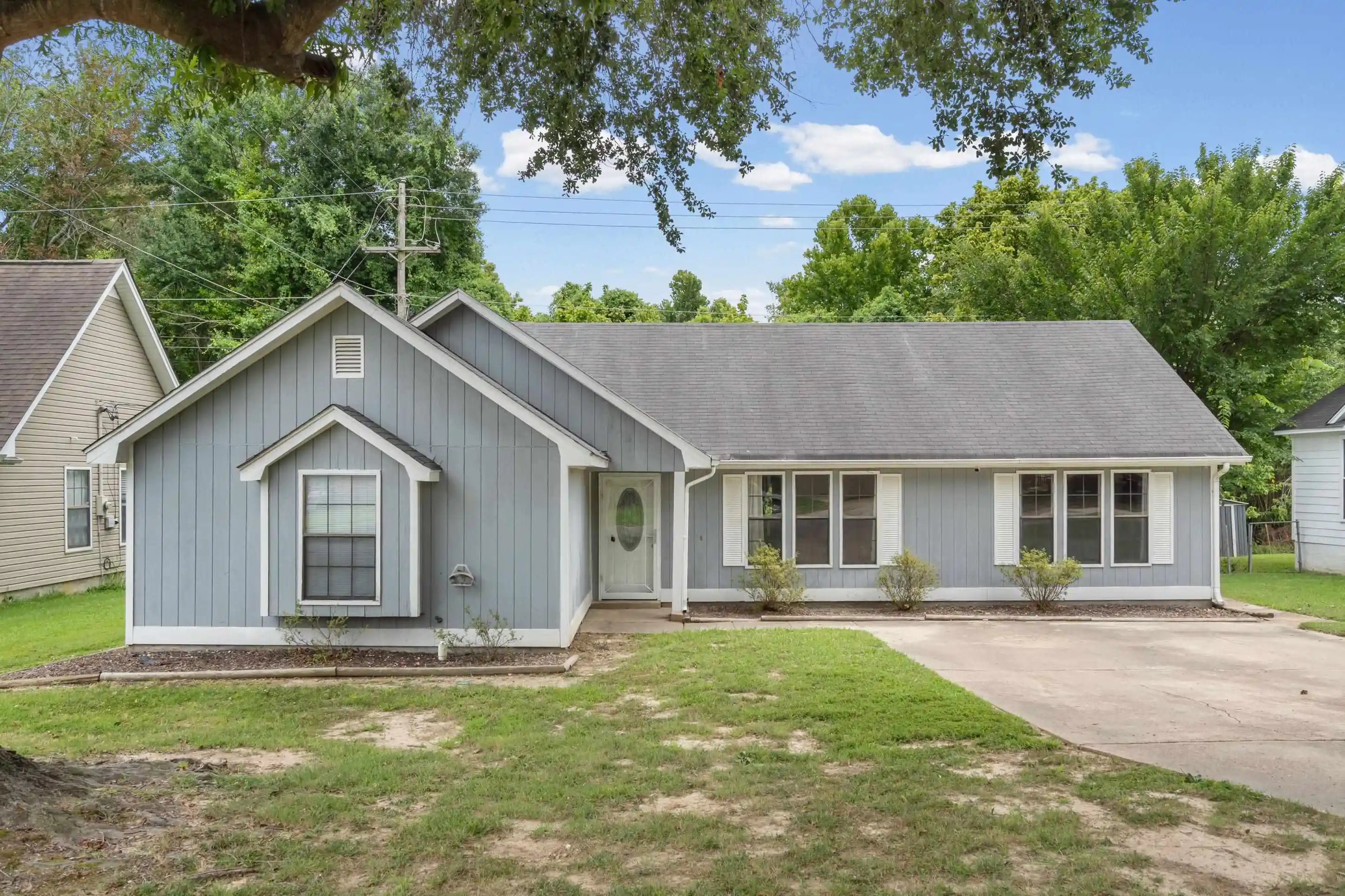 1st image of 7802 Tumbling Creek Dr, Millington, TN 38053 | MLS# 10227047
