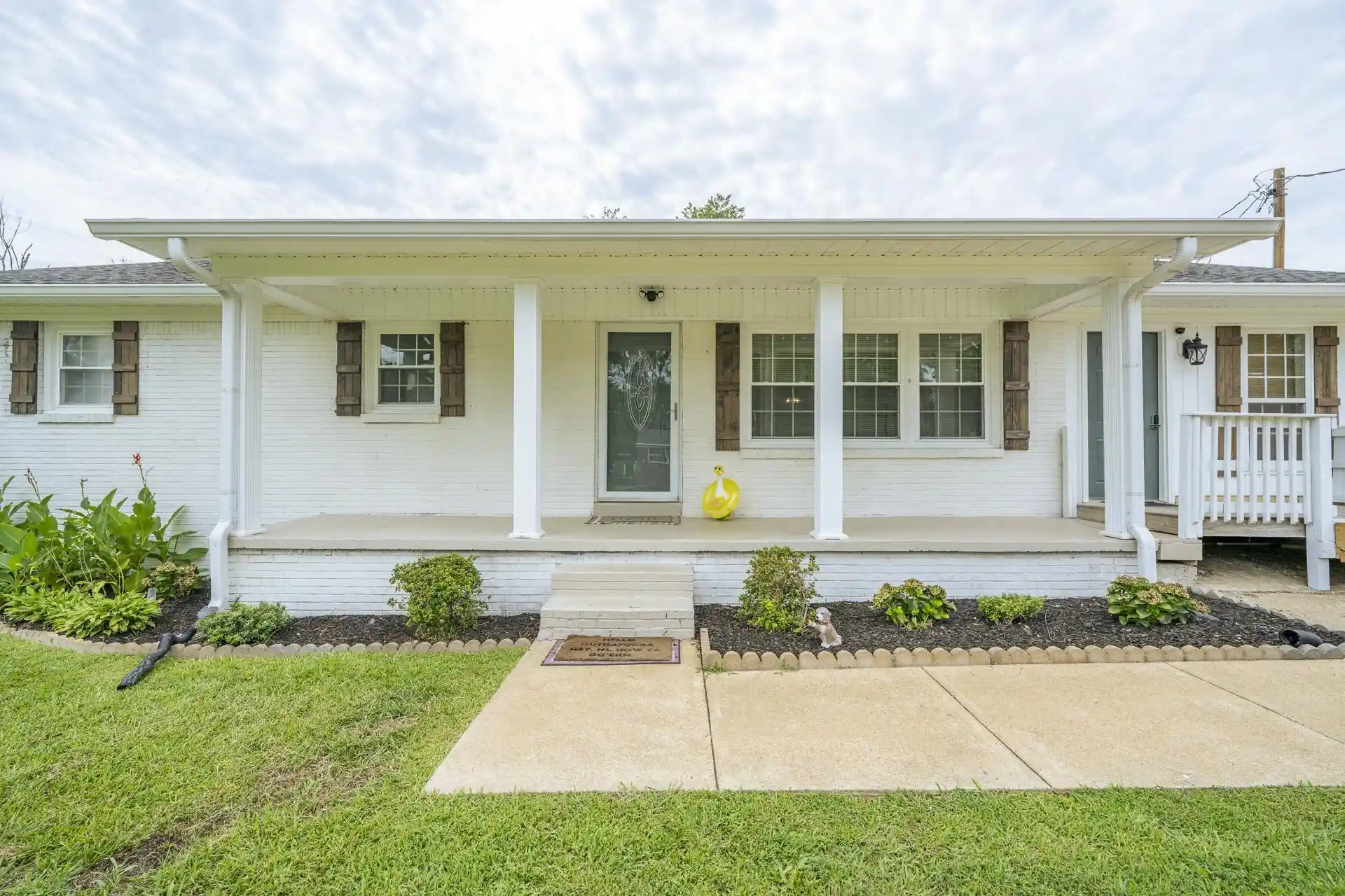 1st image of 50 Blythe St, Savannah, TN 38372 | MLS# 10227049