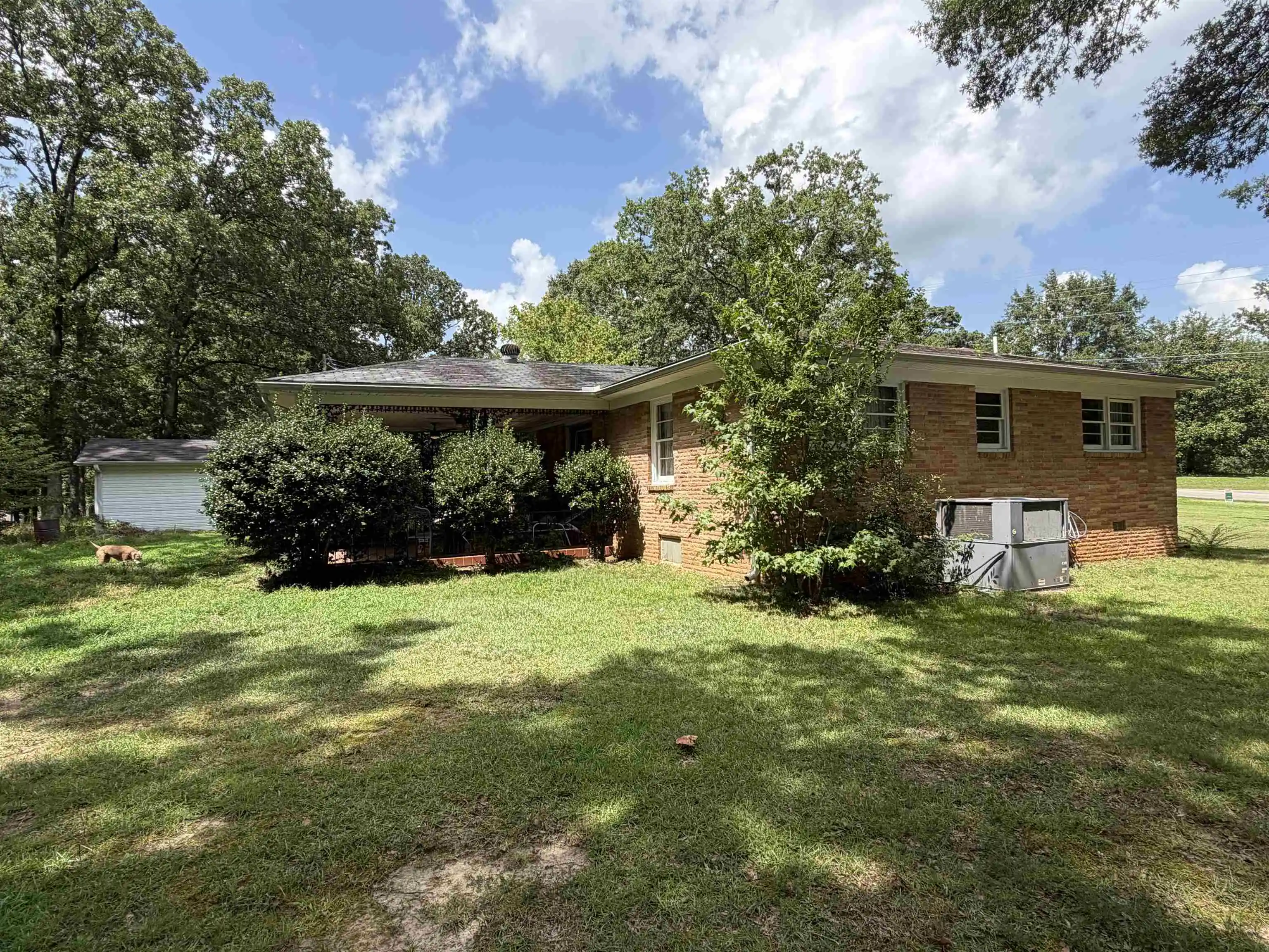5th image of 314 Oakgrove Rd, Selmer, TN 38375 | MLS# 10227082