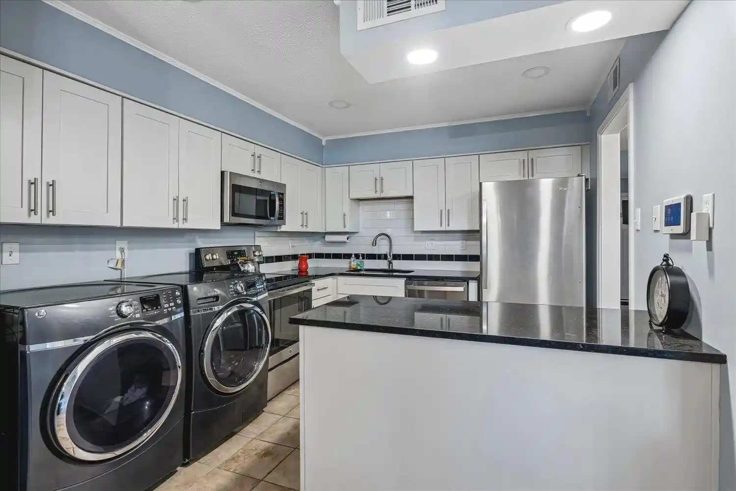 Photo 2 of Condo for sale at 871 S Yates Rd #1, Memphis, TN 38120 | MLS# 10227087 | Listing updated on 2026-09-05
