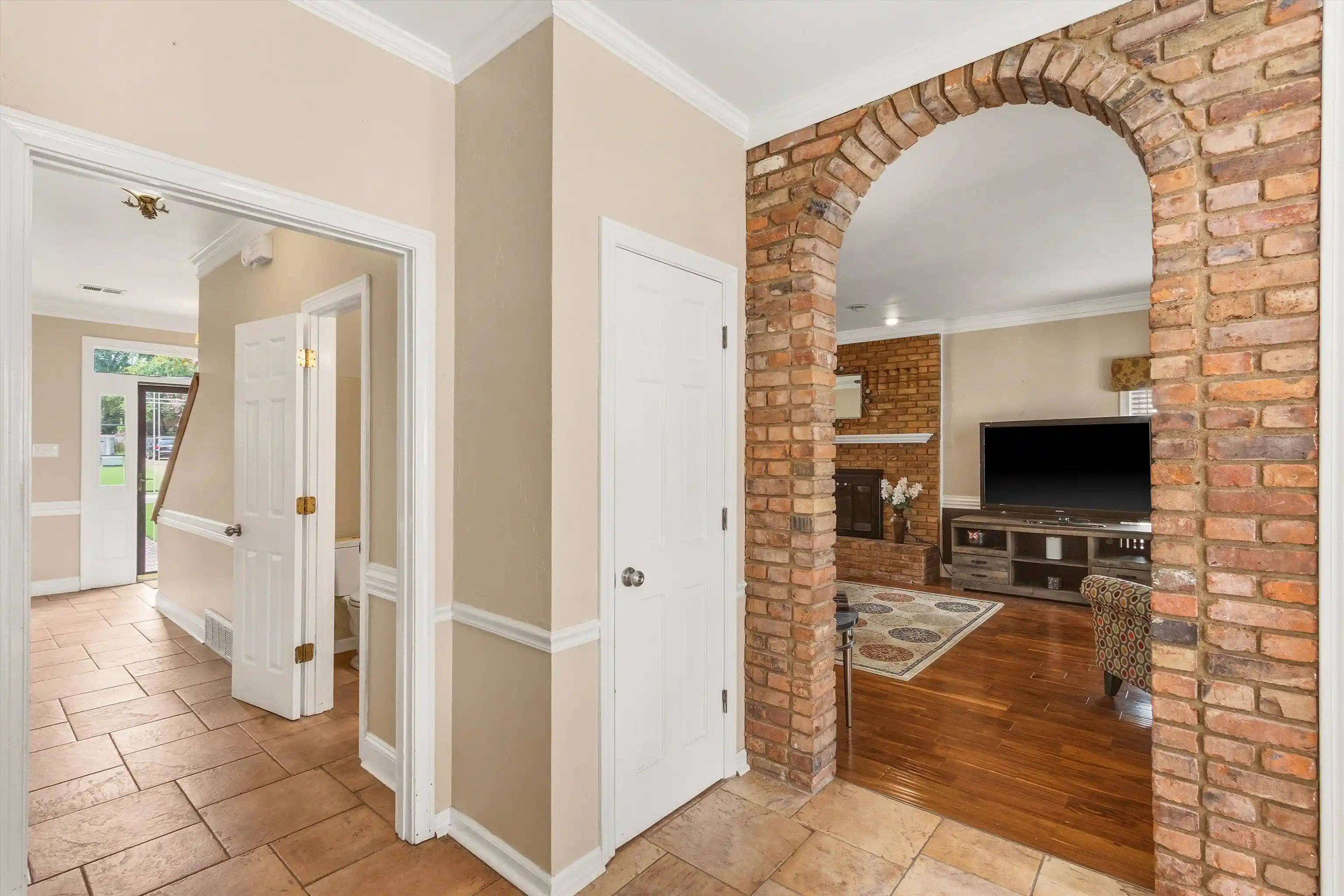 39th image of 9026 Lansdowne Ln, Germantown, TN 38139 | MLS# 10227097