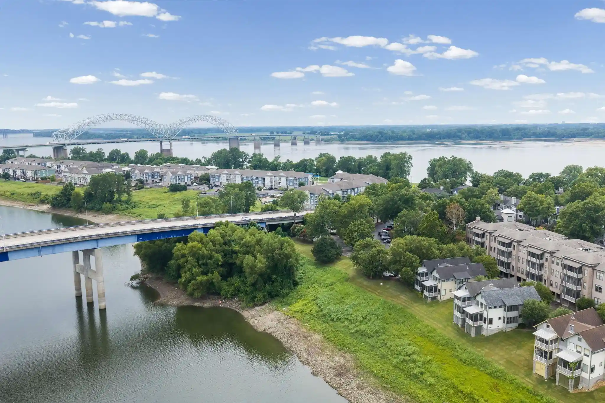 Photo 2 of Sale Pending at 676 Marina Cottage Dr, Memphis, TN 38103 | MLS# 10227137 | Listing updated on 2026-09-02