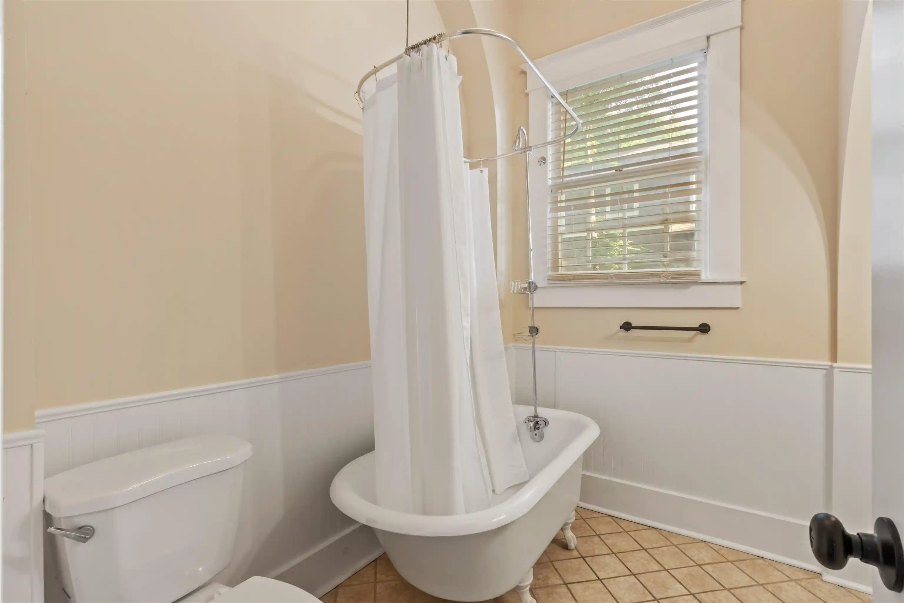 3rd image of 993 Bruce St, Memphis, TN 38104 | MLS# 10227189