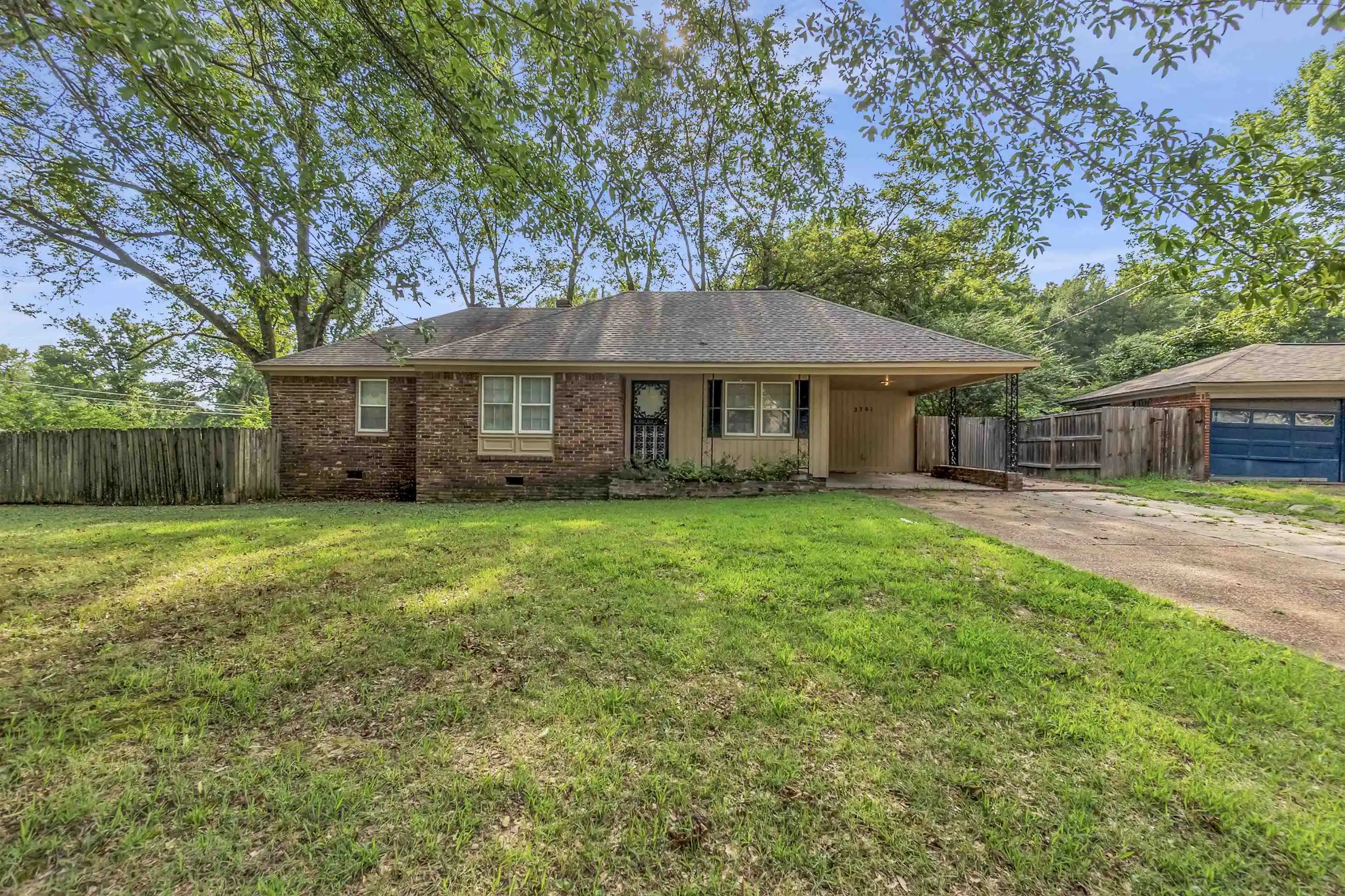 Photo 1 of Sale Pending at 3761 University St, Memphis, TN 38127 | MLS# 10227205 | Listing updated on 2026-08-03