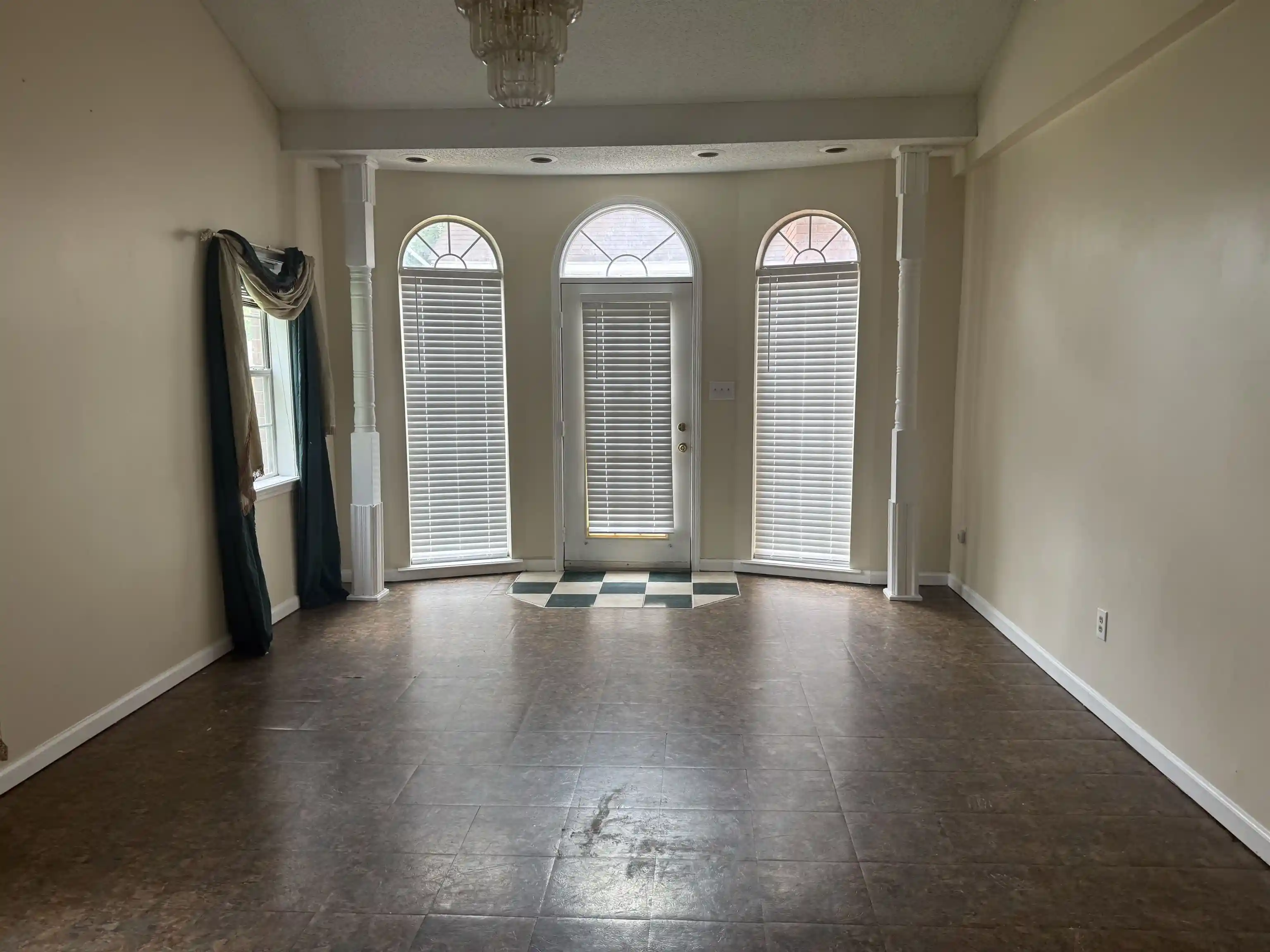 2nd image of 5276 Cresser St, Memphis, TN 38116 | MLS# 10227216