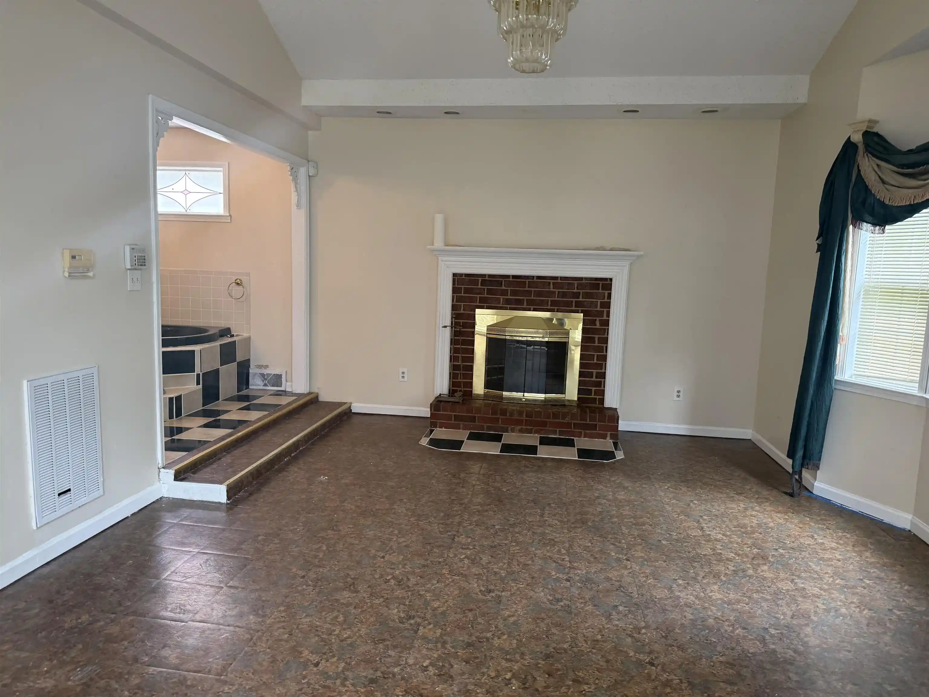 3rd image of 5276 Cresser St, Memphis, TN 38116 | MLS# 10227216