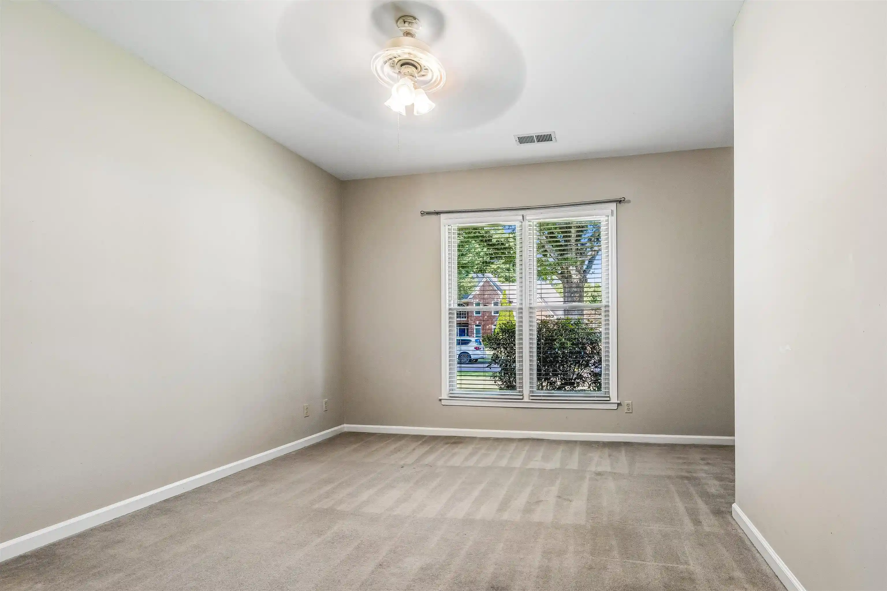 3rd image of 1928 Shepards Bush Dr, Germantown, TN 38139 | MLS# 10227227