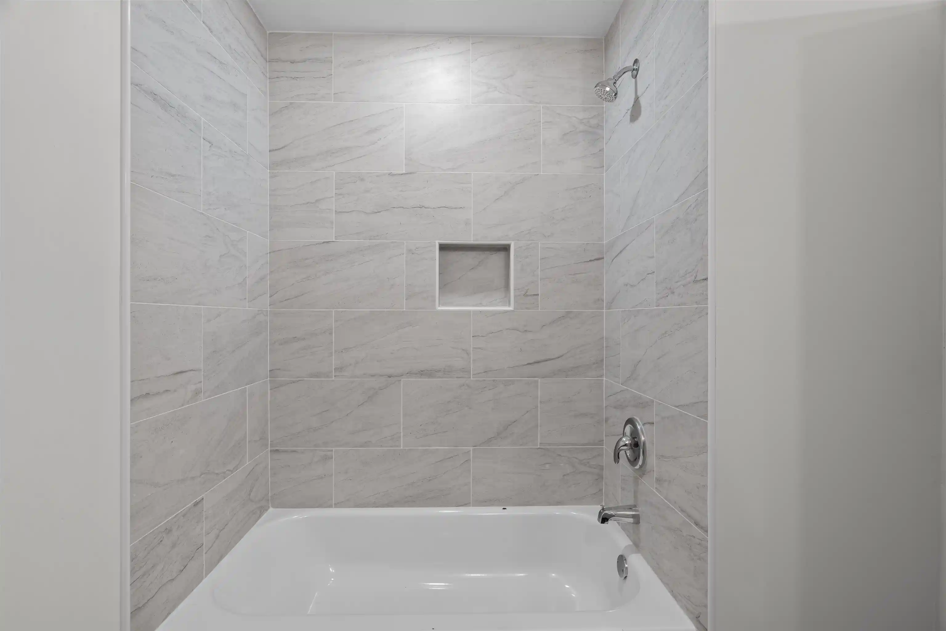 Photo 12 of Single family home for sale at 3215 Lyndale Pl, Memphis, TN 38112 | MLS# 10227247 | Listing updated on 2026-07-30