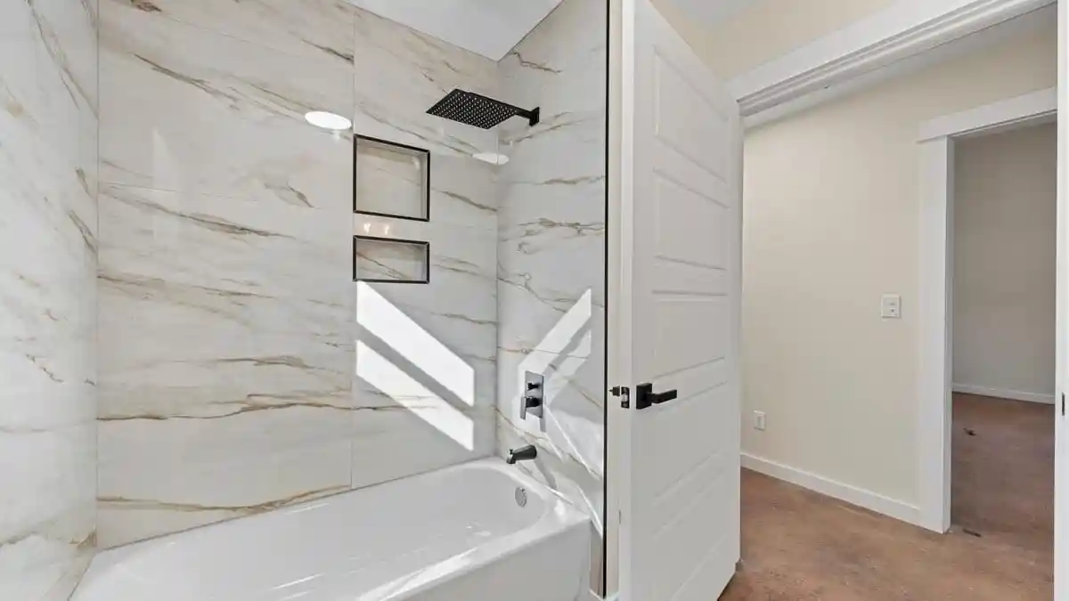 Photo 2 of Single family home for sale at 3377 Lamphier Pl, Memphis, TN 38122 | MLS# 10227250 | Listing updated on 2026-07-30