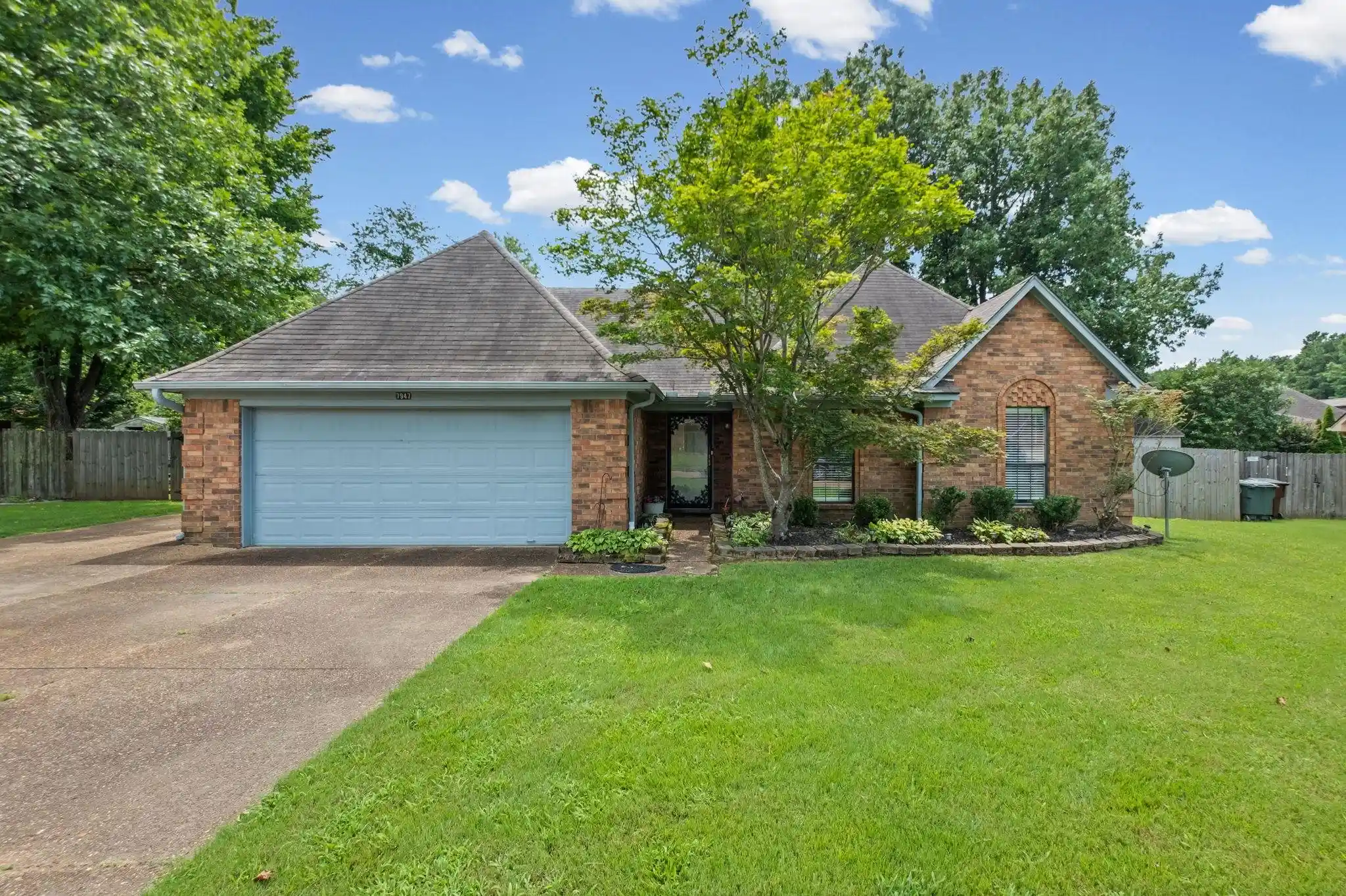 1st image of 7947 Sandywood Ln, Bartlett, TN 38133 | MLS# 10227253