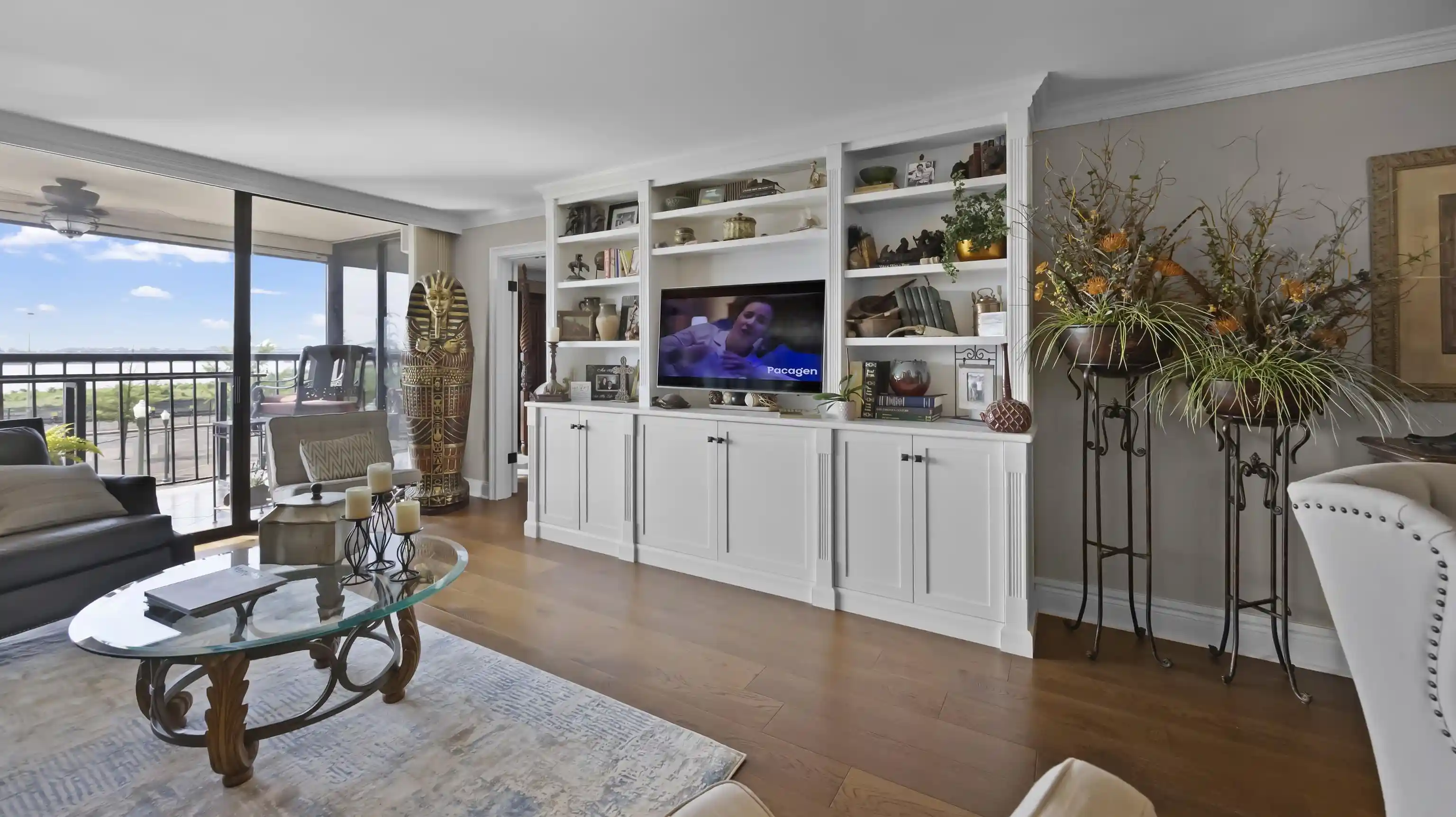 Photo 2 of Condo for sale at 200 Wagner Pl #206, Memphis, TN 38103 | MLS# 10227260 | Listing updated on 2026-10-01