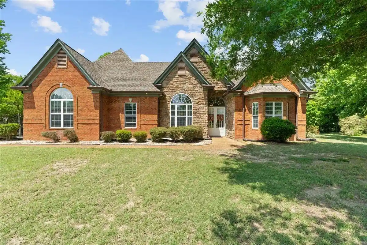 1st image of 600 Woodsedge Dr, Eads, TN 38028 | MLS# 10227274