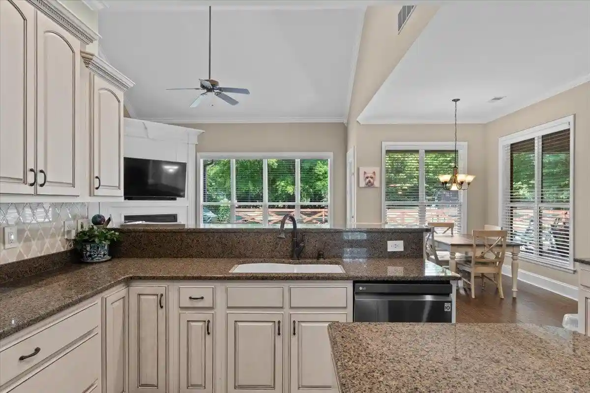 4th image of 600 Woodsedge Dr, Eads, TN 38028 | MLS# 10227274