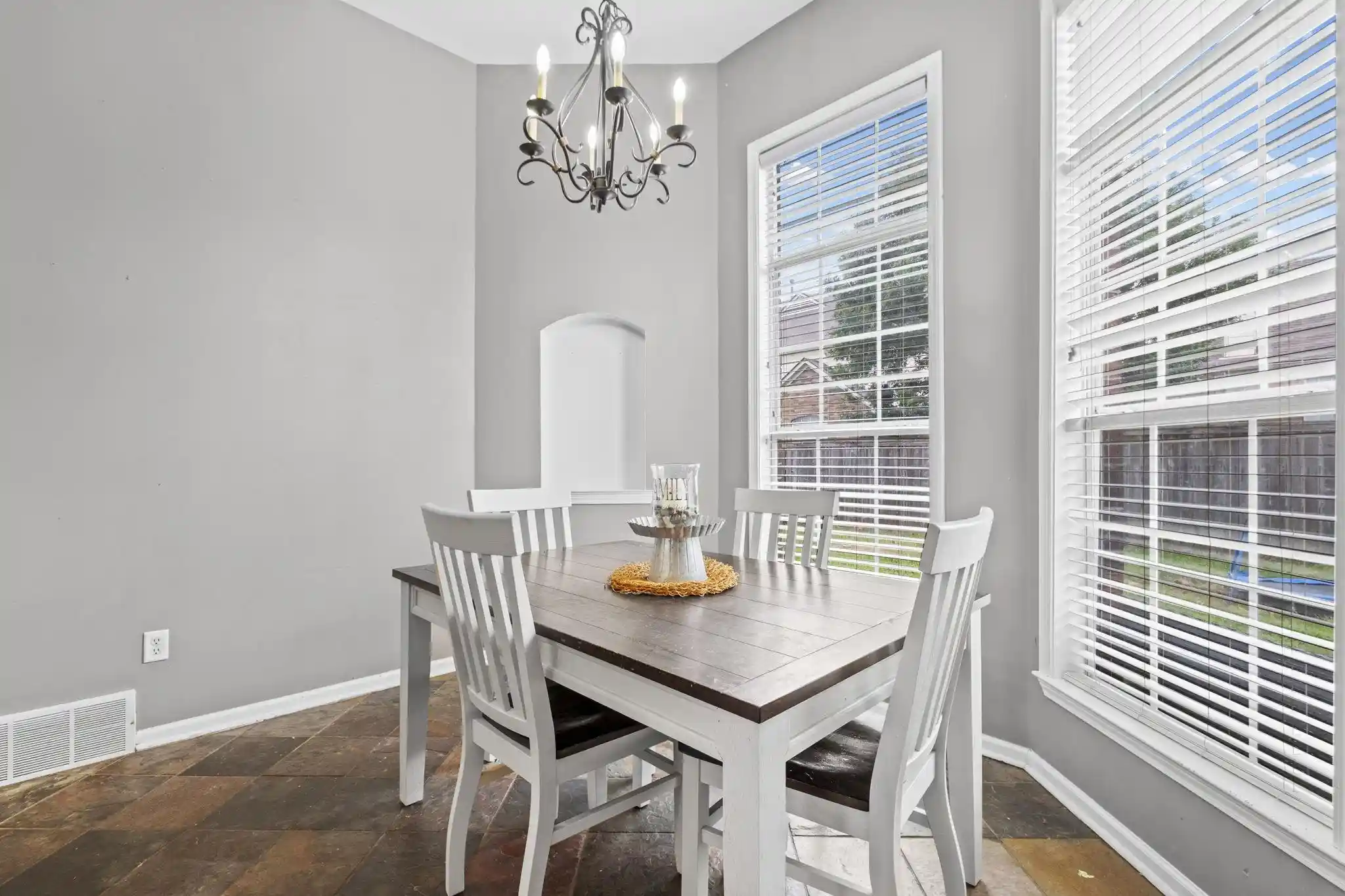 36th image of 8224 Blue Lagoon Dr, Bartlett, TN 38002 | MLS# 10227279